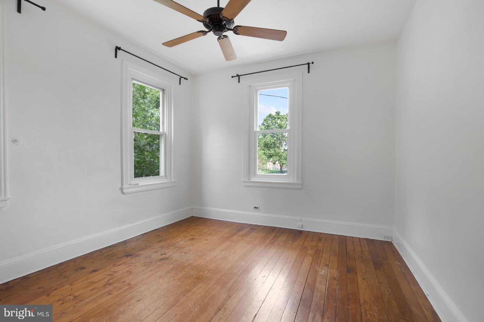 FISHTOWN - Residential Lease