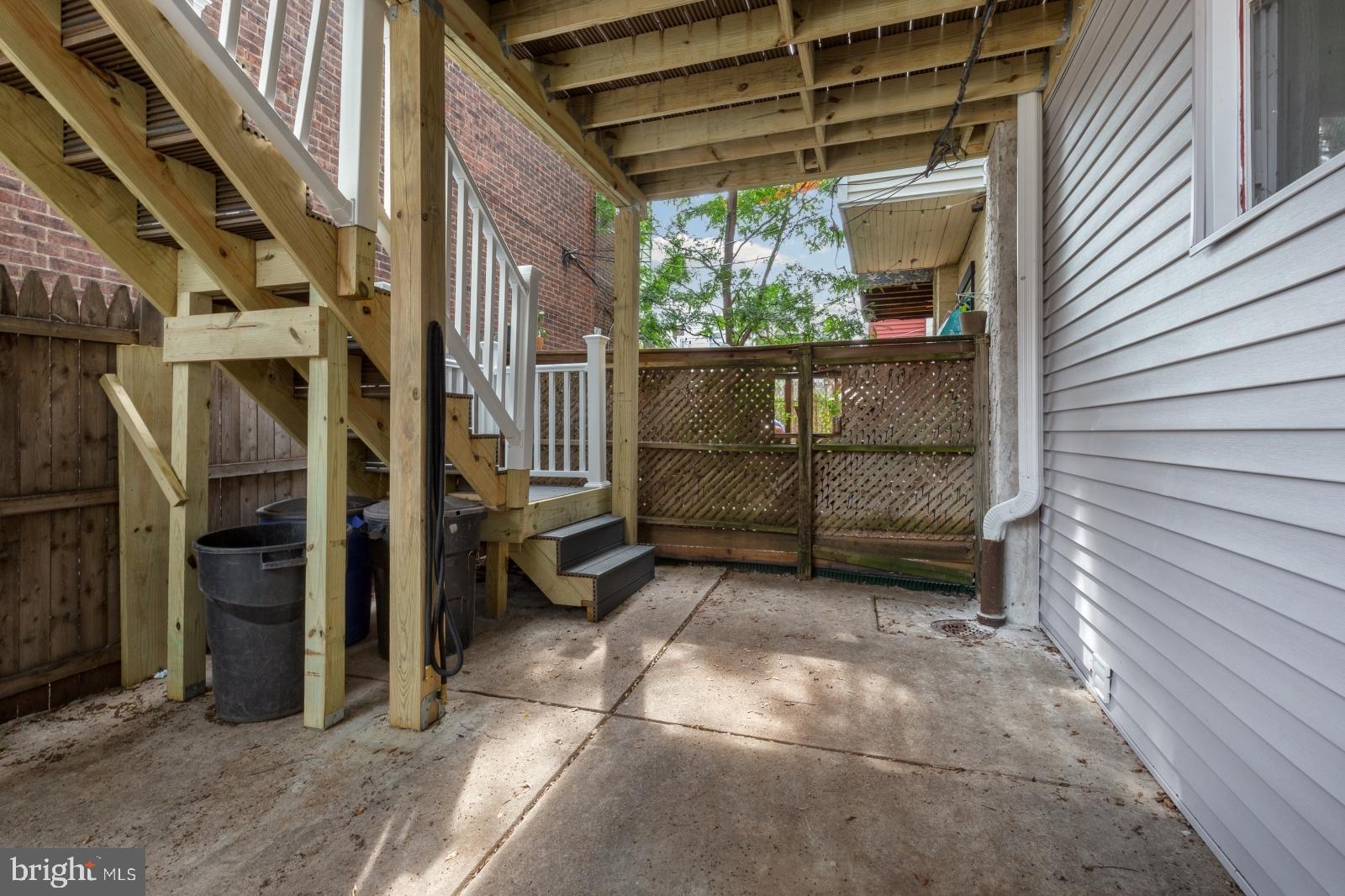 FISHTOWN - Residential Lease