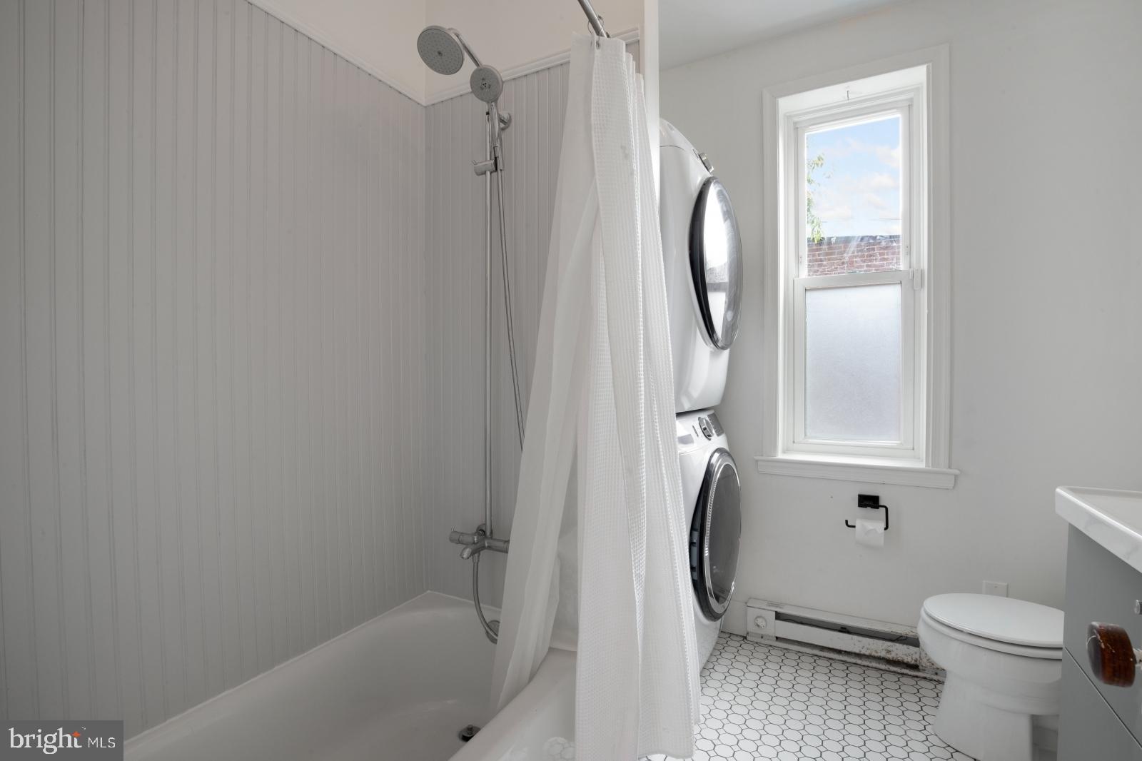 FISHTOWN - Residential Lease