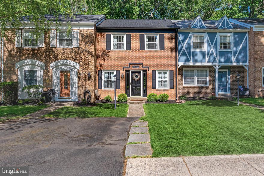 DEADLINE FOR ALL OFFERS IS SUNDAY AT 5PM. 

MUST SEE MOVE IN READY BEAUTIFUL 3-level Townhouse with model home feel. Home has very large new composite deck that faces a peaceful wooded area. Driveway parking with an extra spot, along with plenty of on-street parking in front of the home — there are no issues with parking with this home. Walk-out basement to large fenced in backyard that connects to walking trails in Cub Run park. Roof 2020; HVAC: Full maintenance, deep clean, and replaced all sensors in 2021; in good working order. New windows installed in 2015, Bathrooms remodeled in 2015, Kitchen remodeled in 2015. Playground across the street and plenty of WALKING TRAILS to explore in neighborhood.