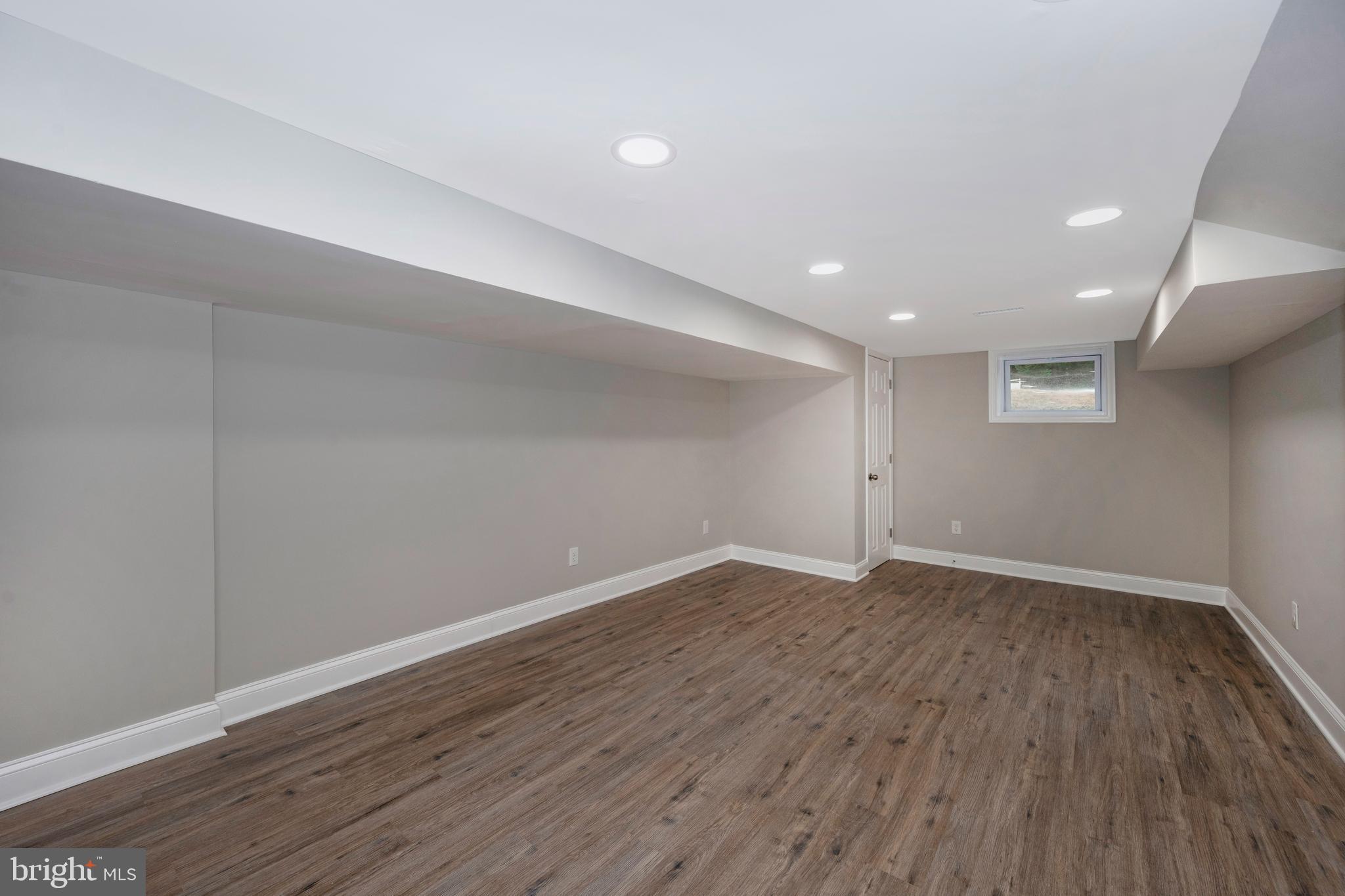 TOWSONVALE - Residential