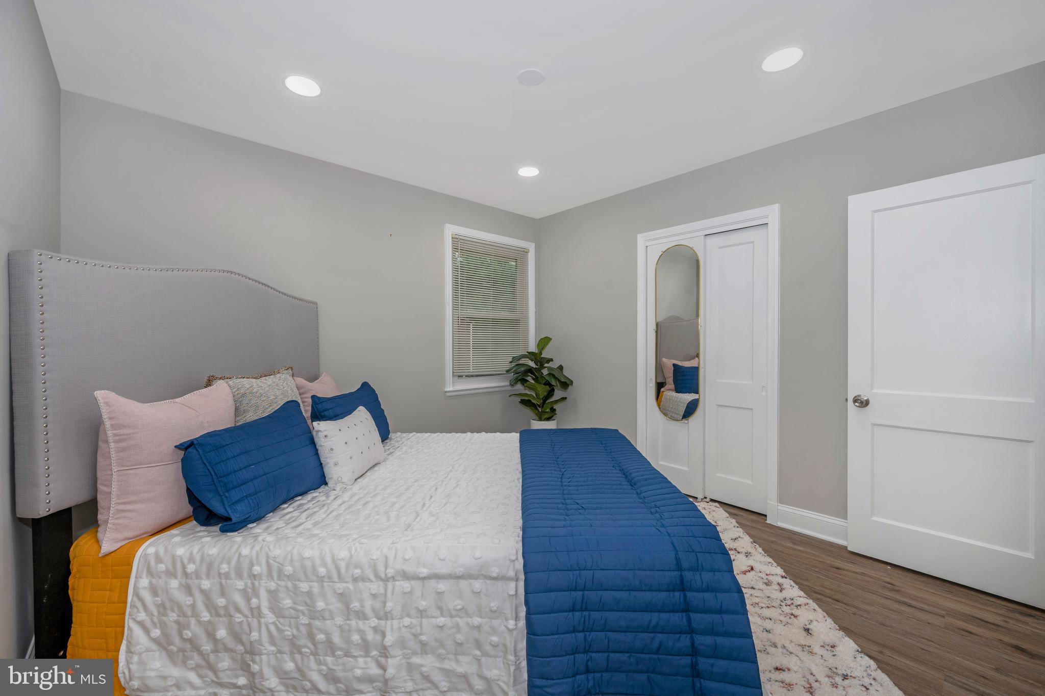 TOWSONVALE - Residential