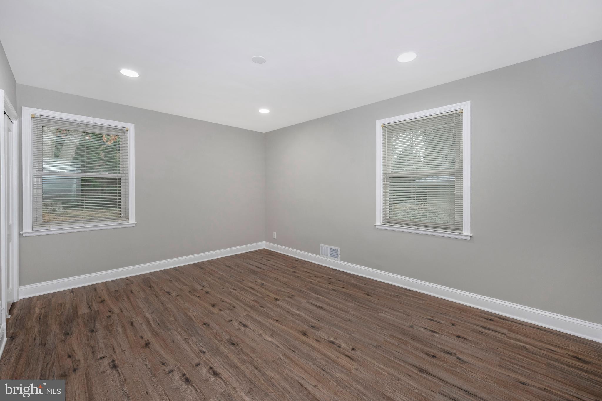 TOWSONVALE - Residential