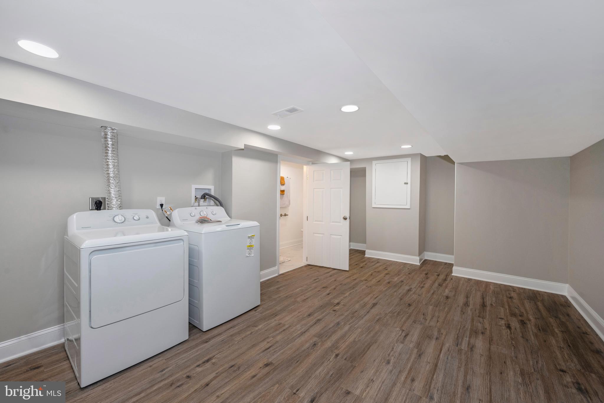 TOWSONVALE - Residential