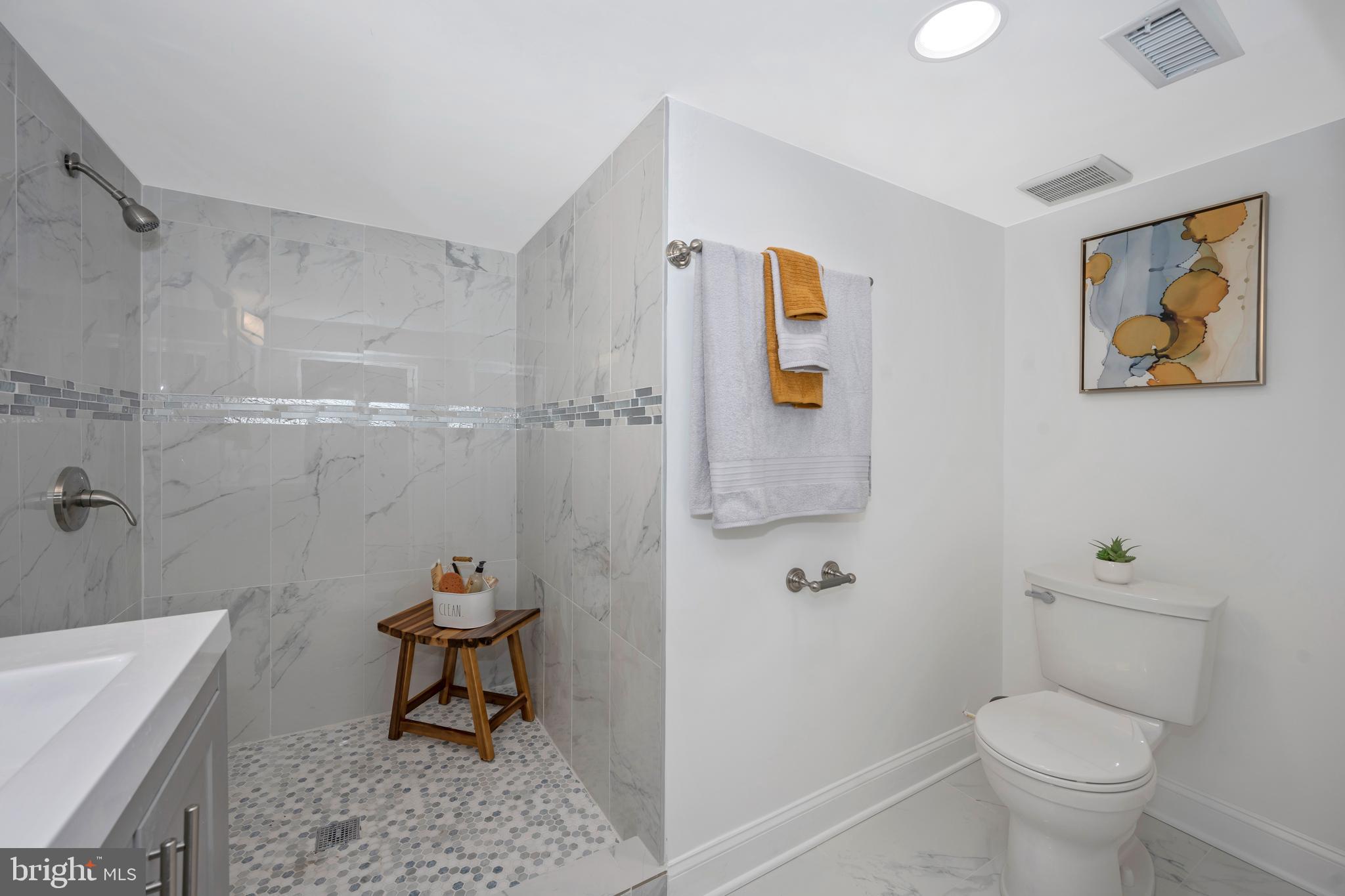 TOWSONVALE - Residential