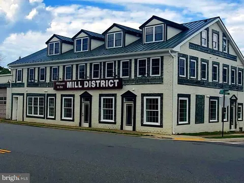 1801-#202 Princess Anne Street, Fredericksburg, VA MLS: VAFB2008216