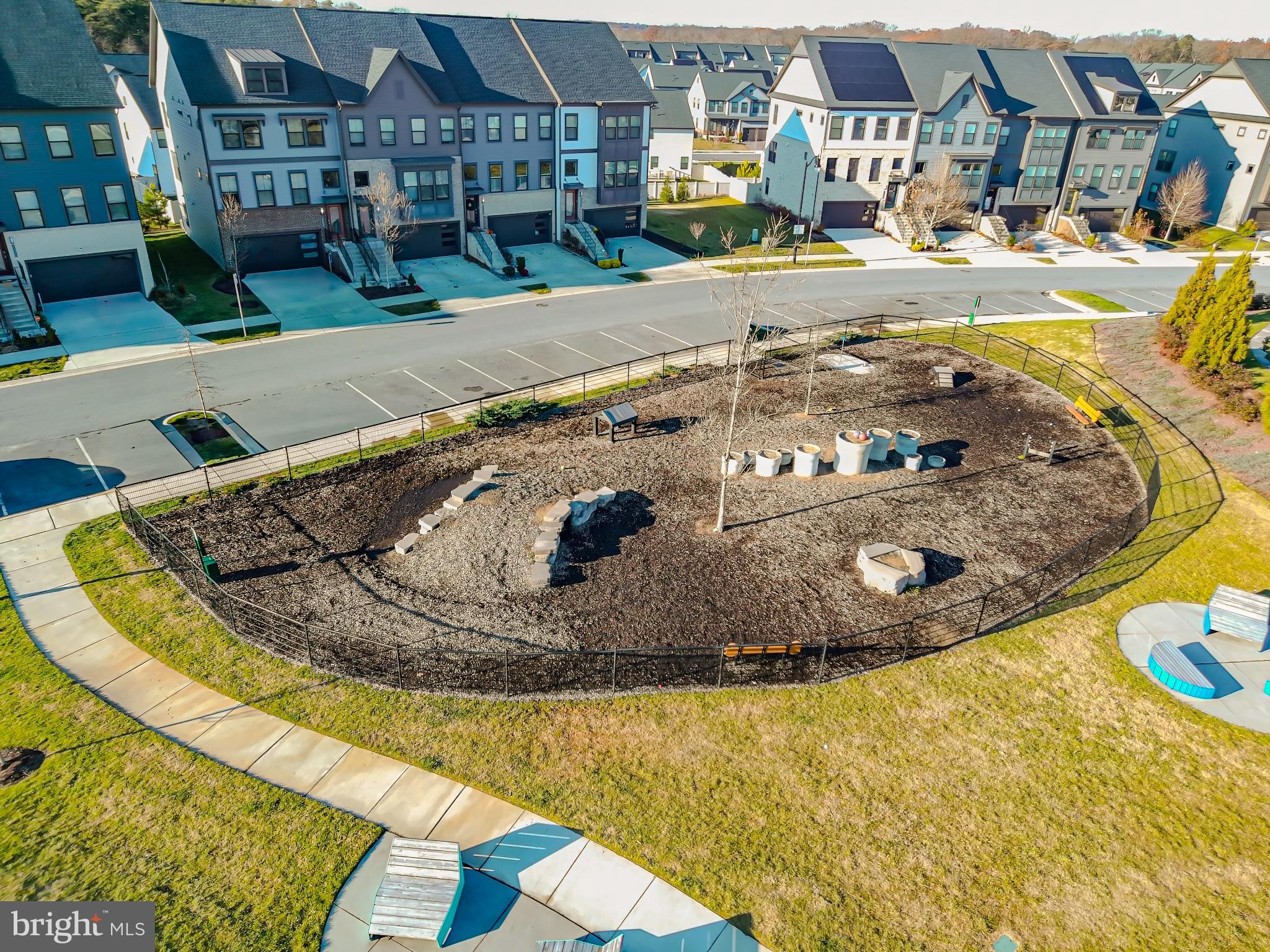 TANYARD SHORES - Residential