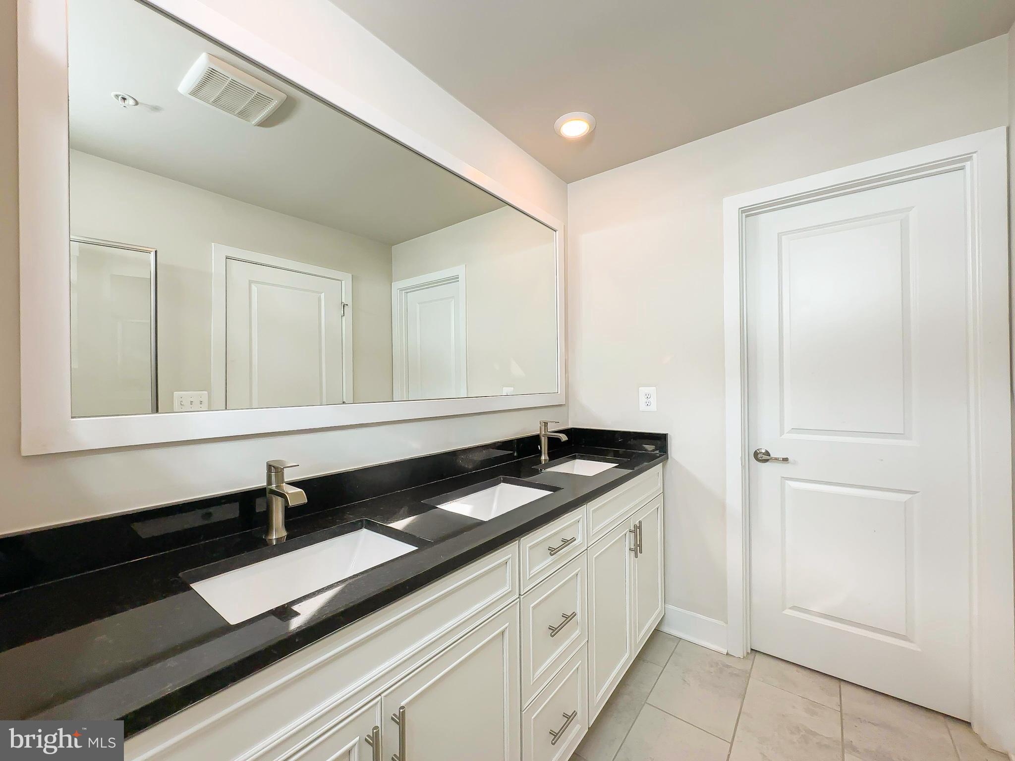 TANYARD SHORES - Residential