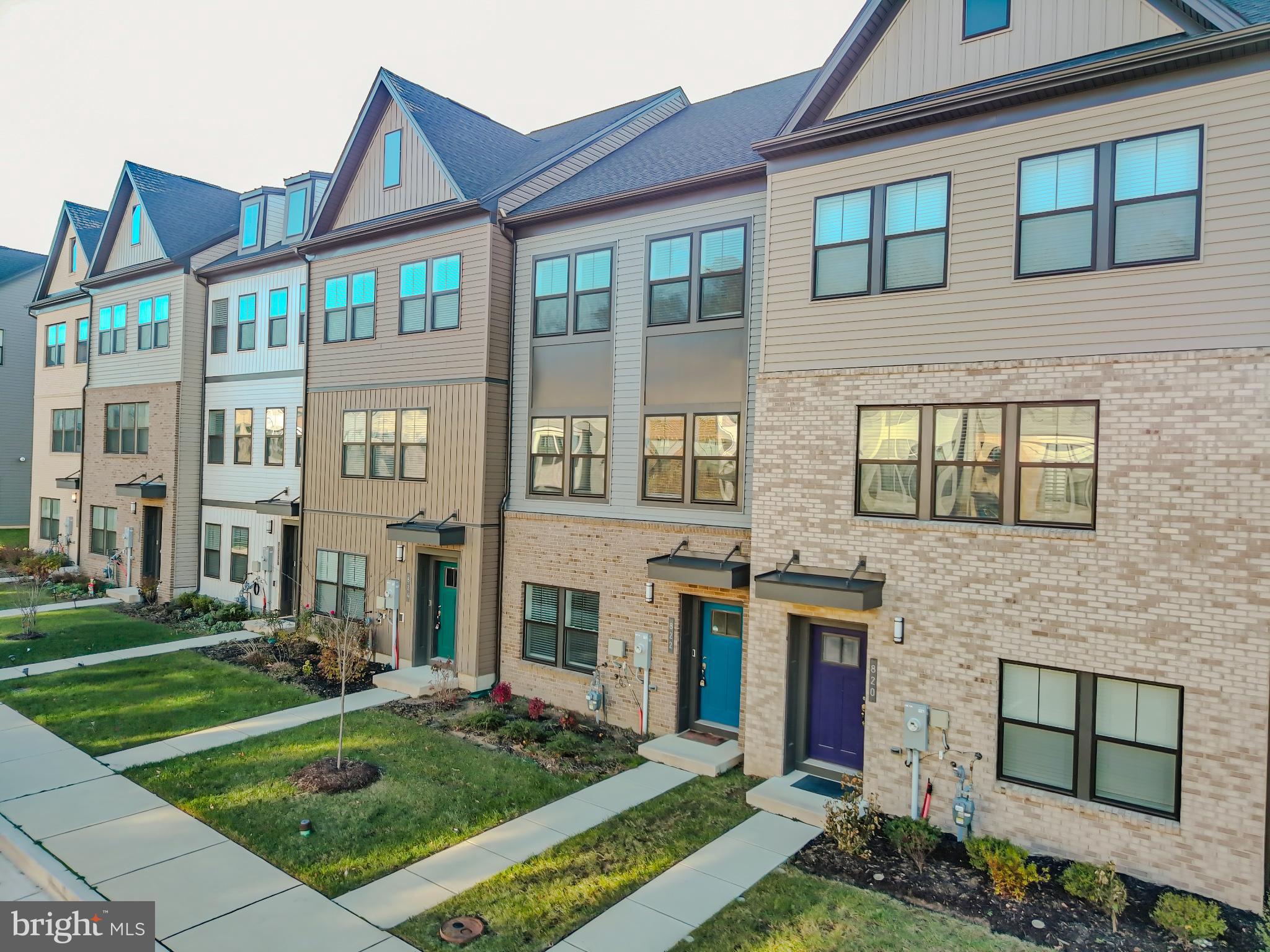 TANYARD SHORES - Residential