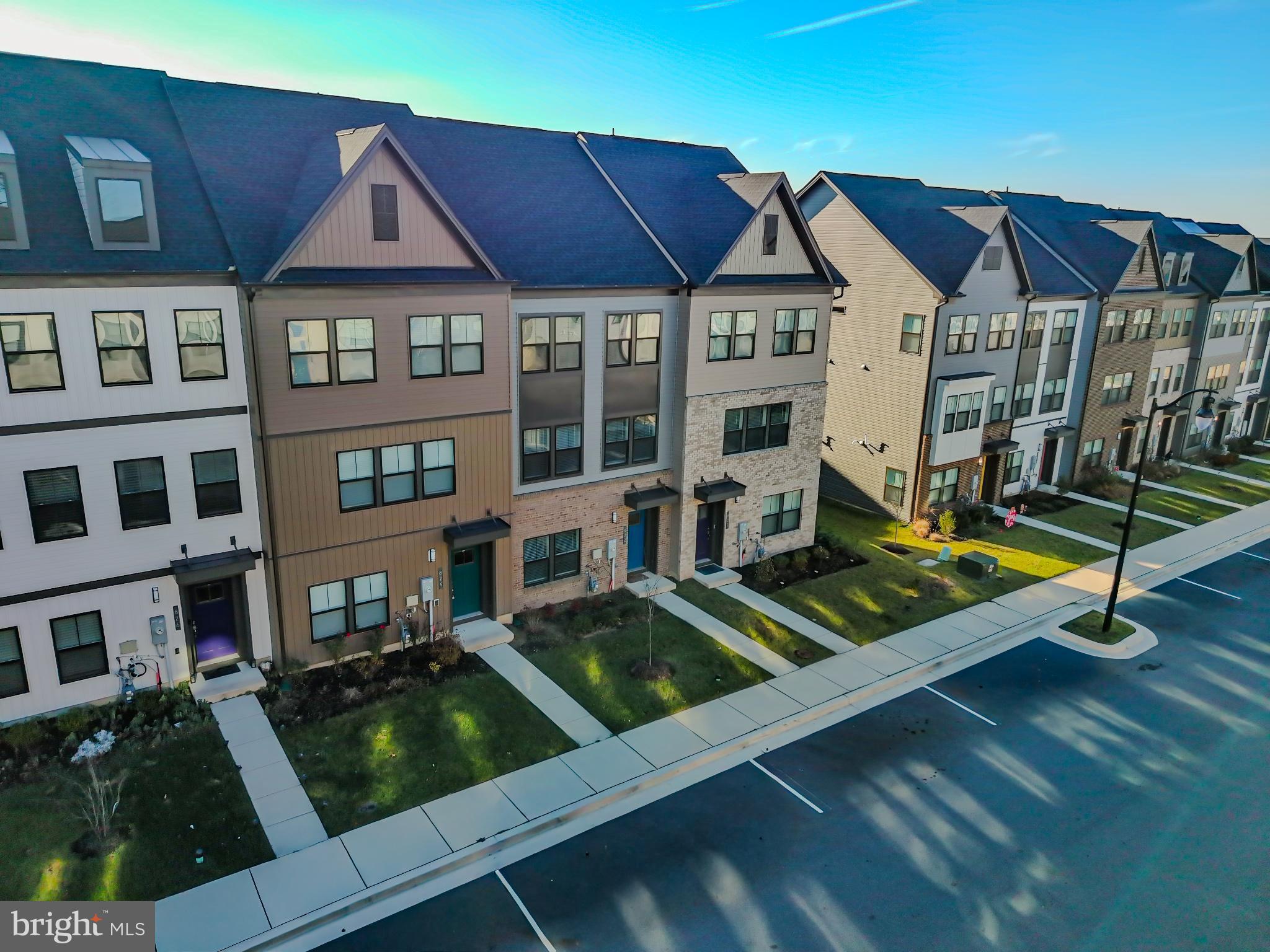 TANYARD SHORES - Residential