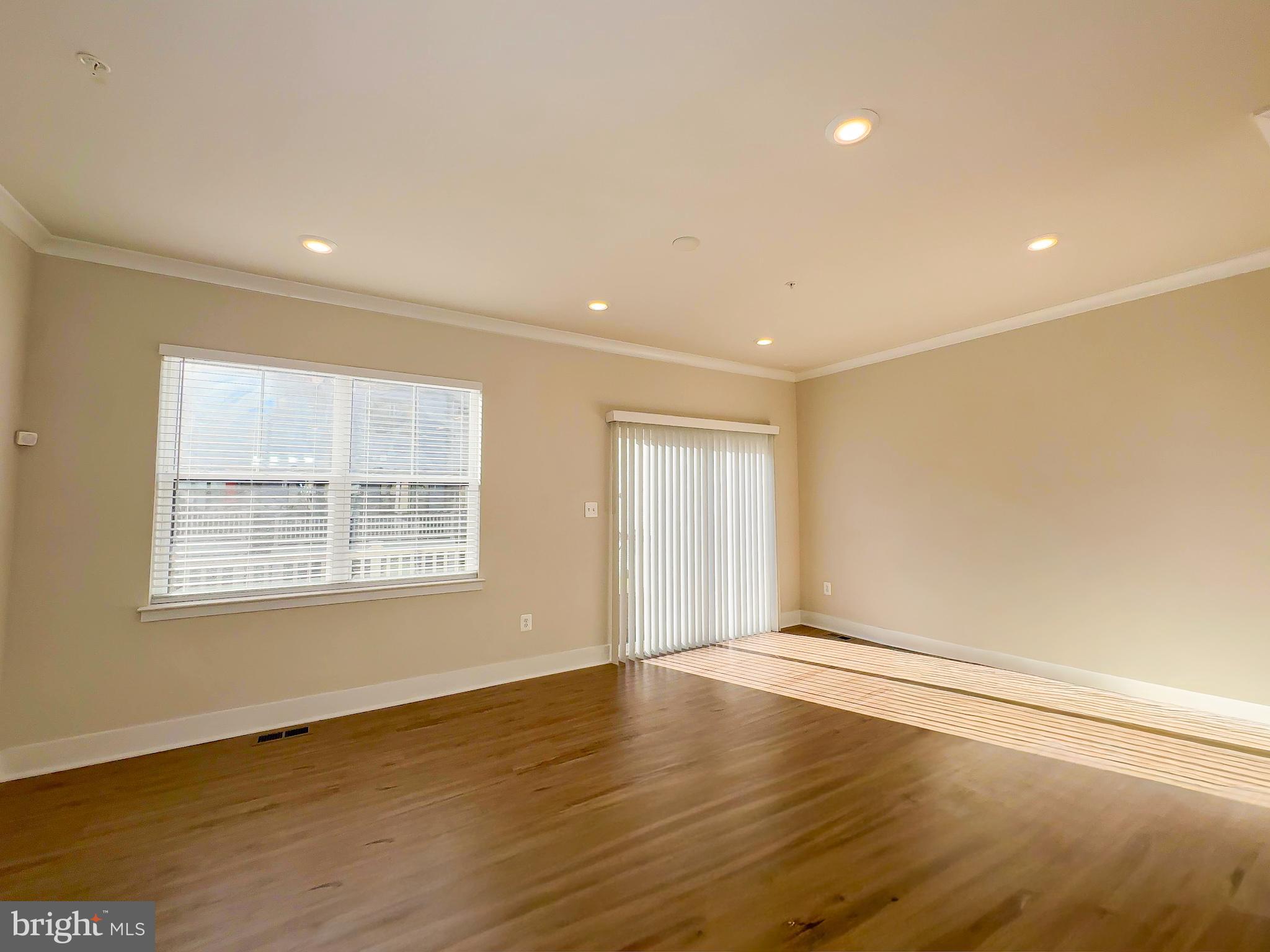 TANYARD SHORES - Residential