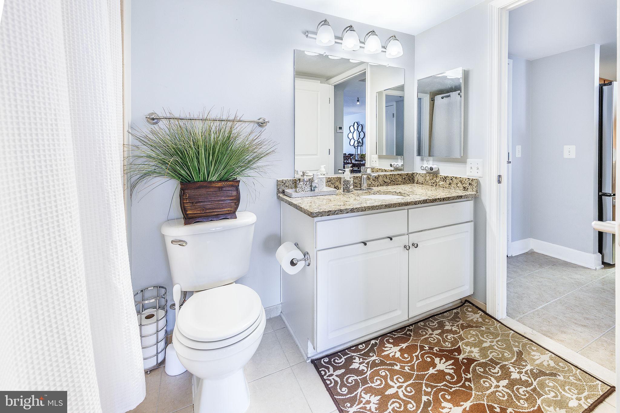 CARLTON HOUSE - Residential