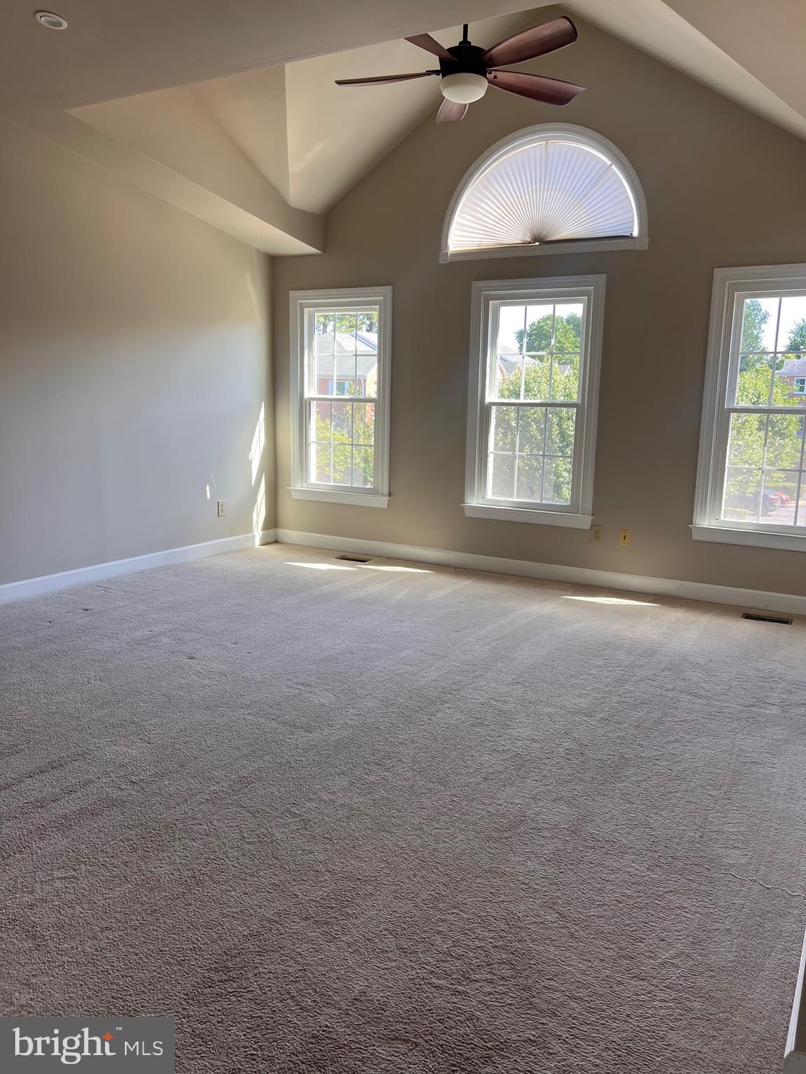 8112 MADRILLON COURT