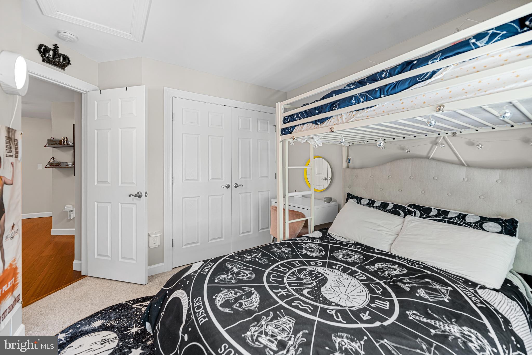 HUNTLEY MEADOWS - Residential