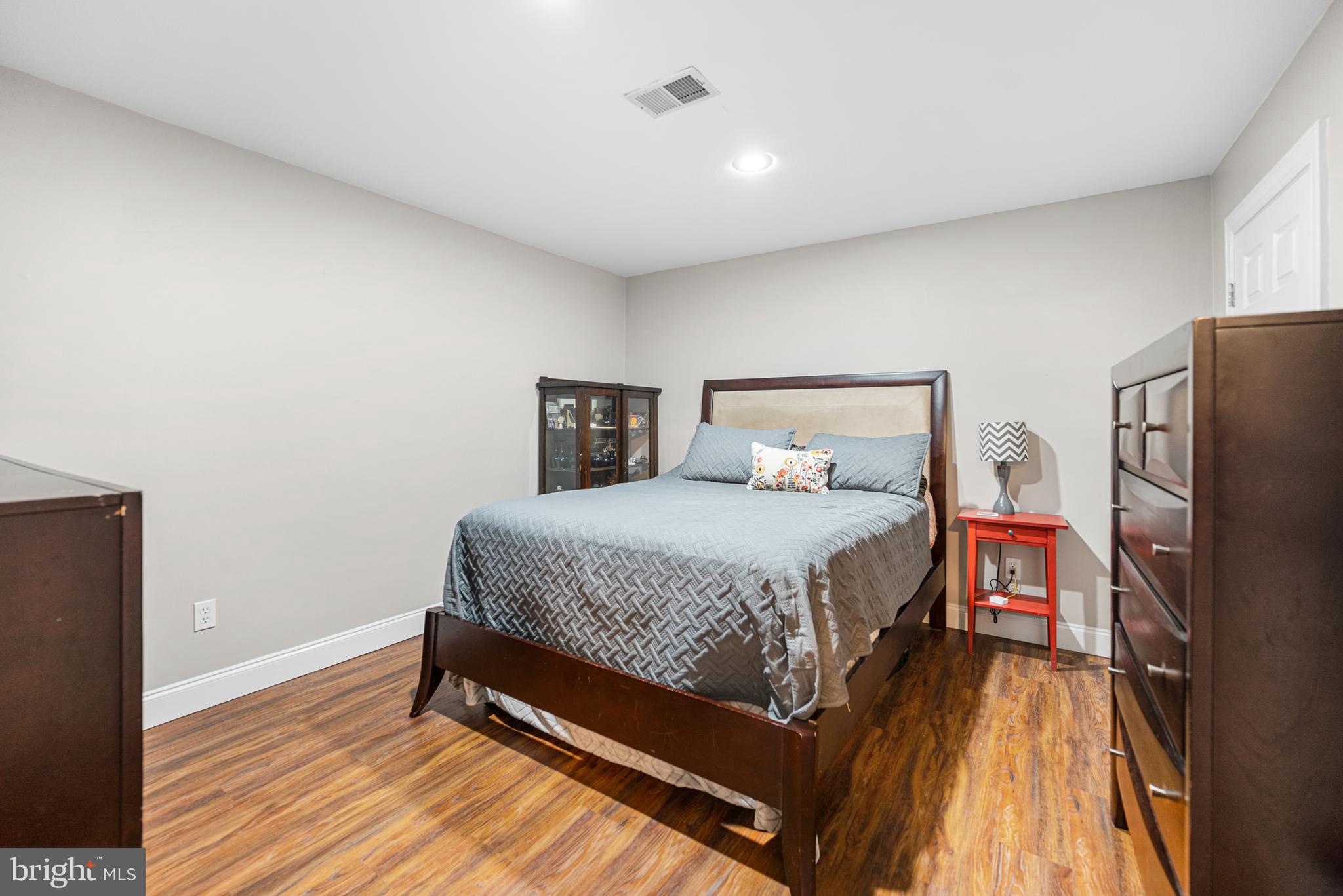 HUNTLEY MEADOWS - Residential