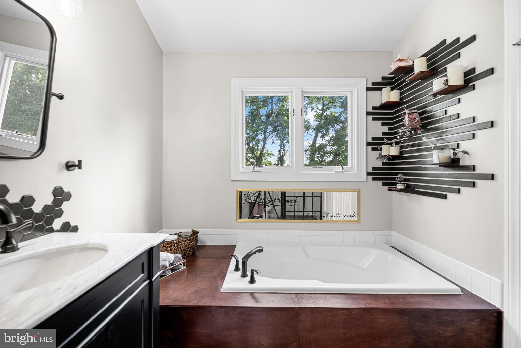 HUNTLEY MEADOWS - Residential