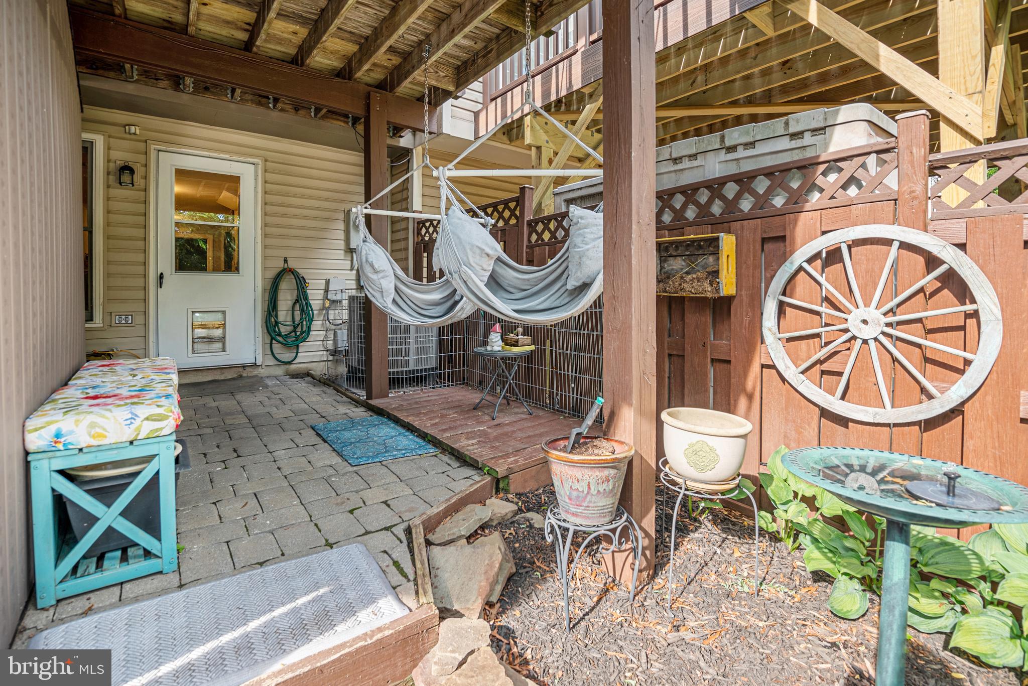 HUNTLEY MEADOWS - Residential