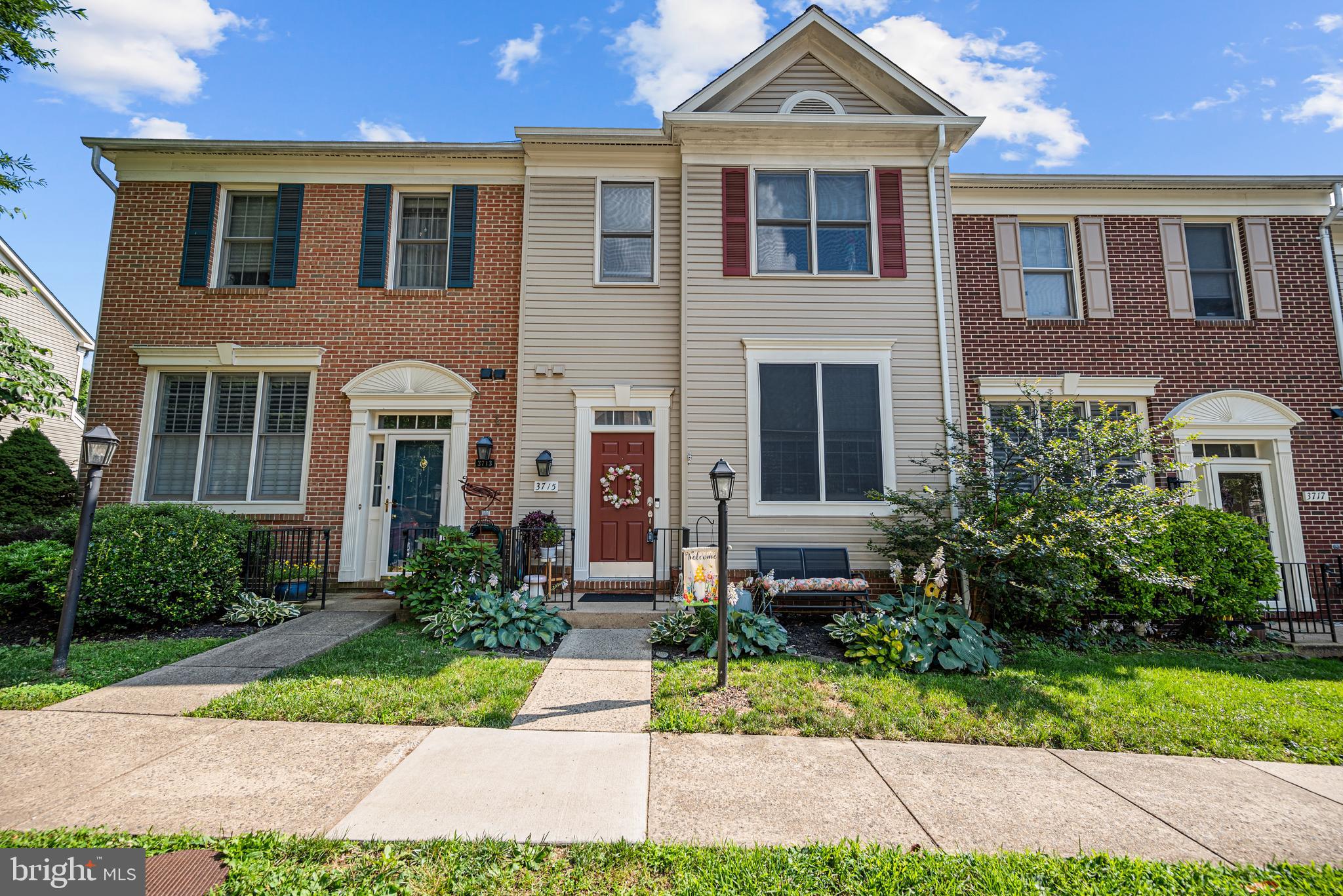 HUNTLEY MEADOWS - Residential