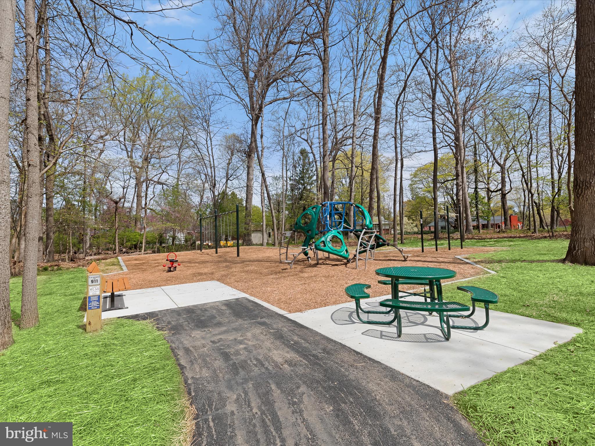 KINGS CONTRIVANCE - Residential