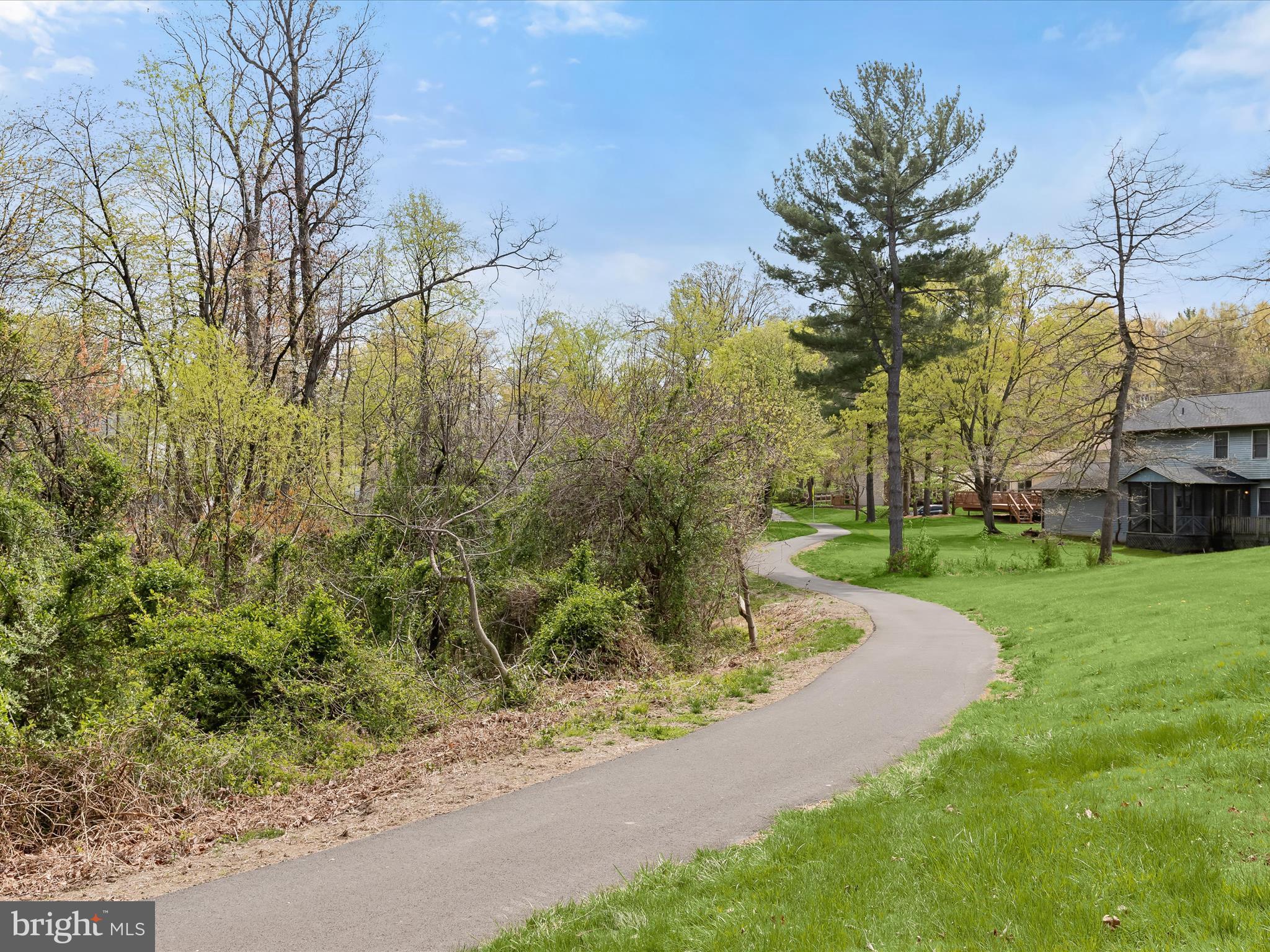 KINGS CONTRIVANCE - Residential