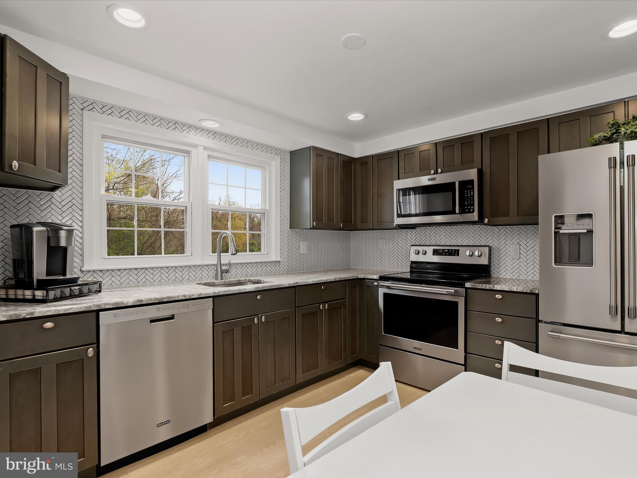 KINGS CONTRIVANCE - Residential