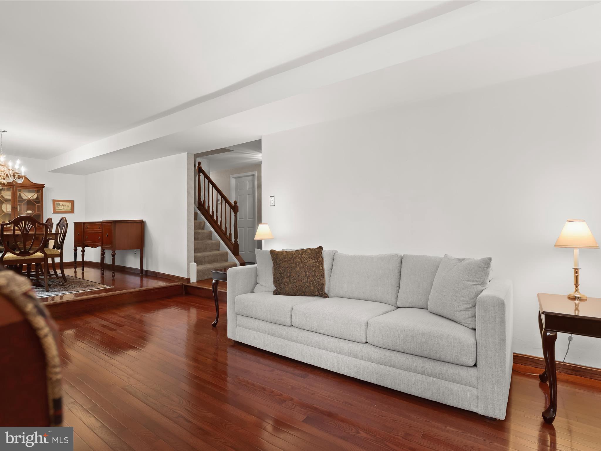 KINGS CONTRIVANCE - Residential