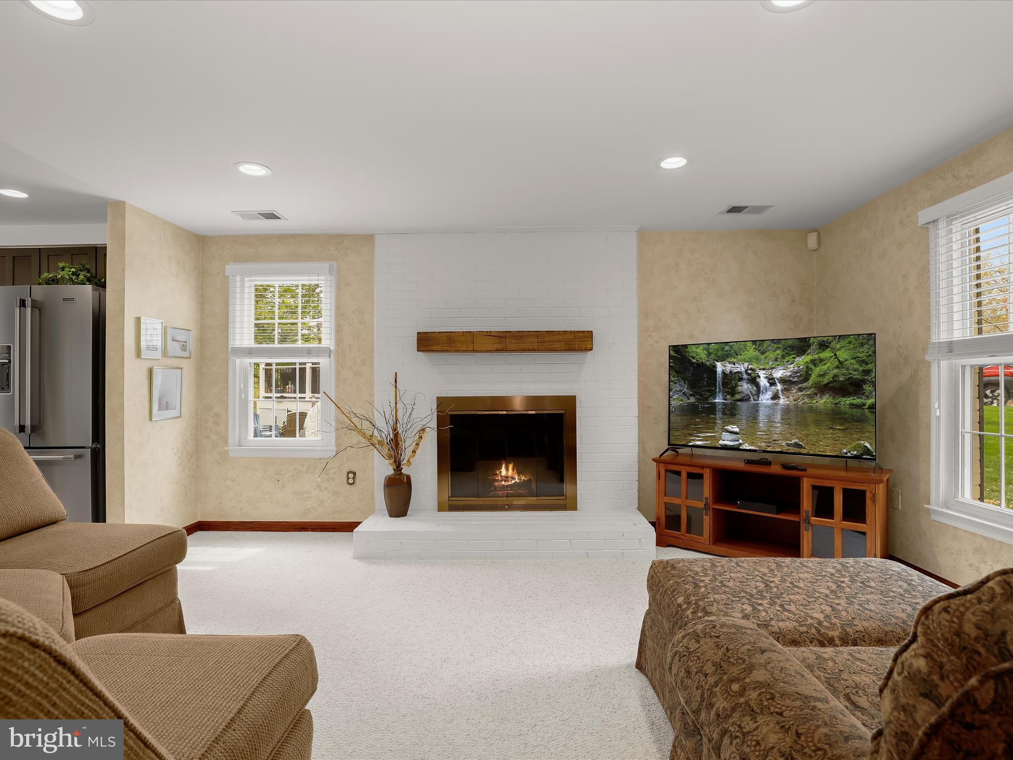 KINGS CONTRIVANCE - Residential