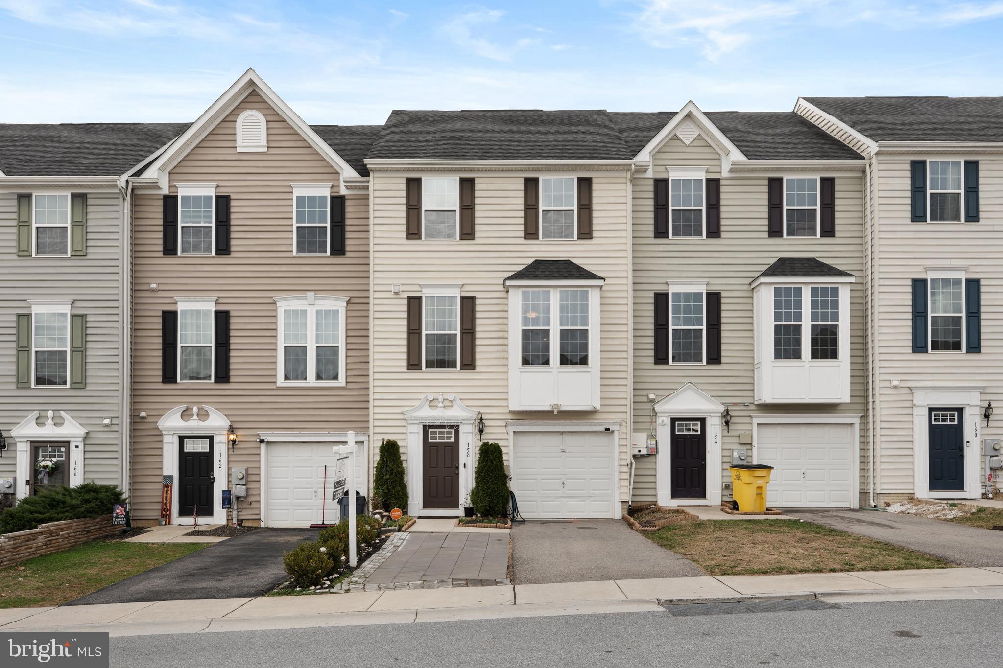 POTOMAC STATION - Residential