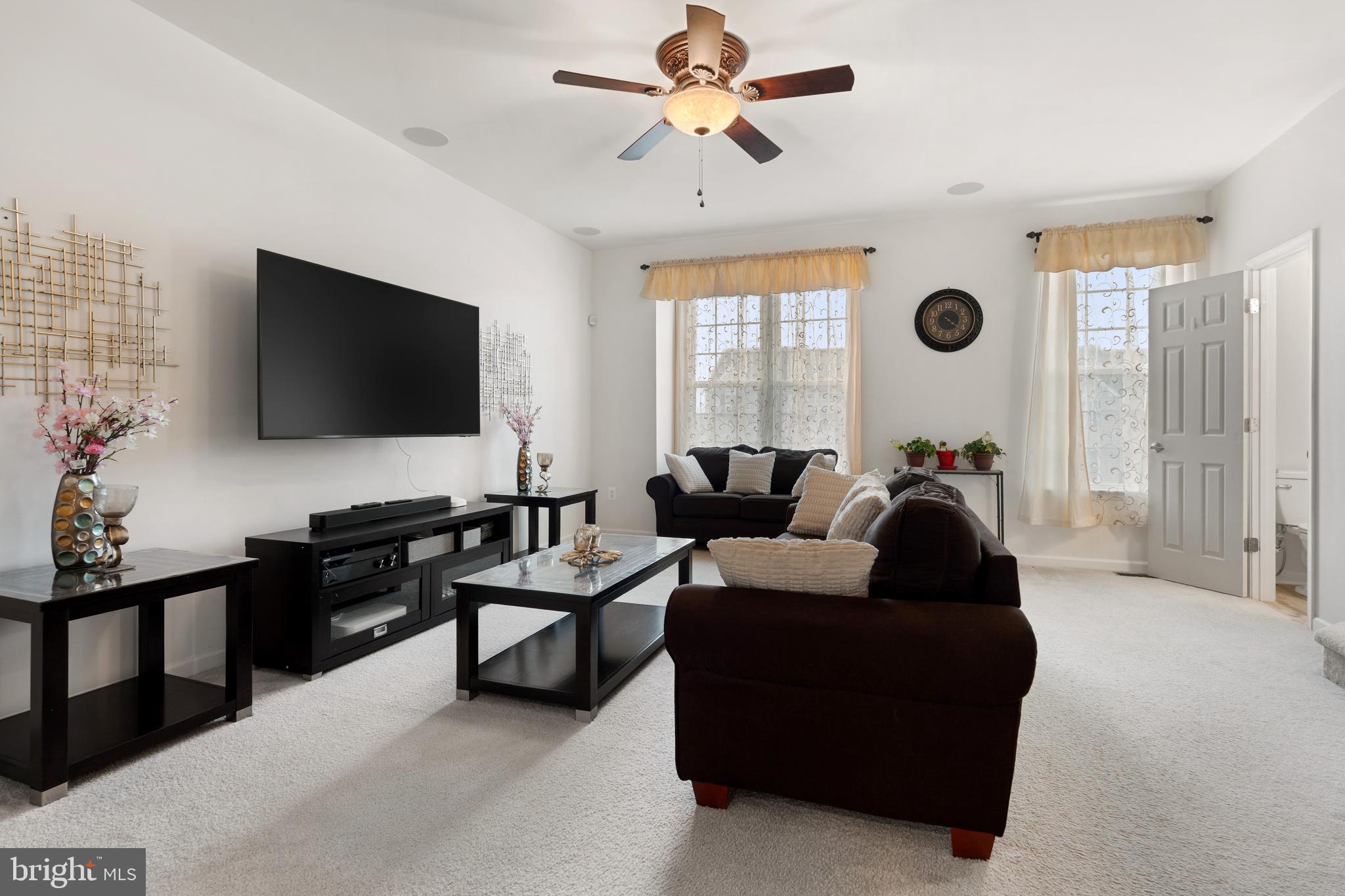 POTOMAC STATION - Residential