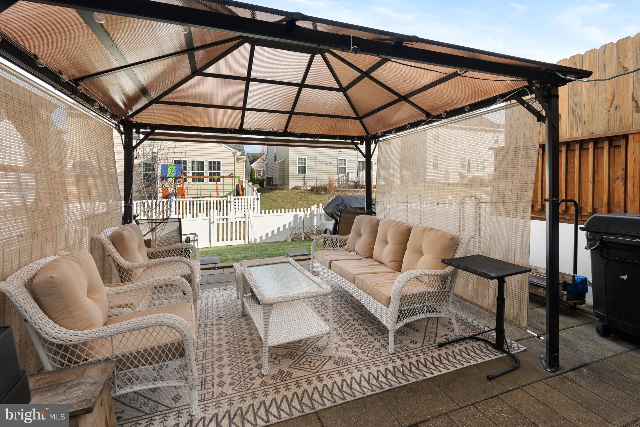 POTOMAC STATION - Residential