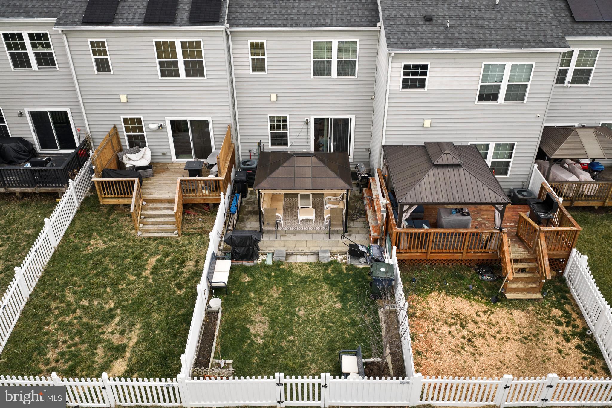 POTOMAC STATION - Residential