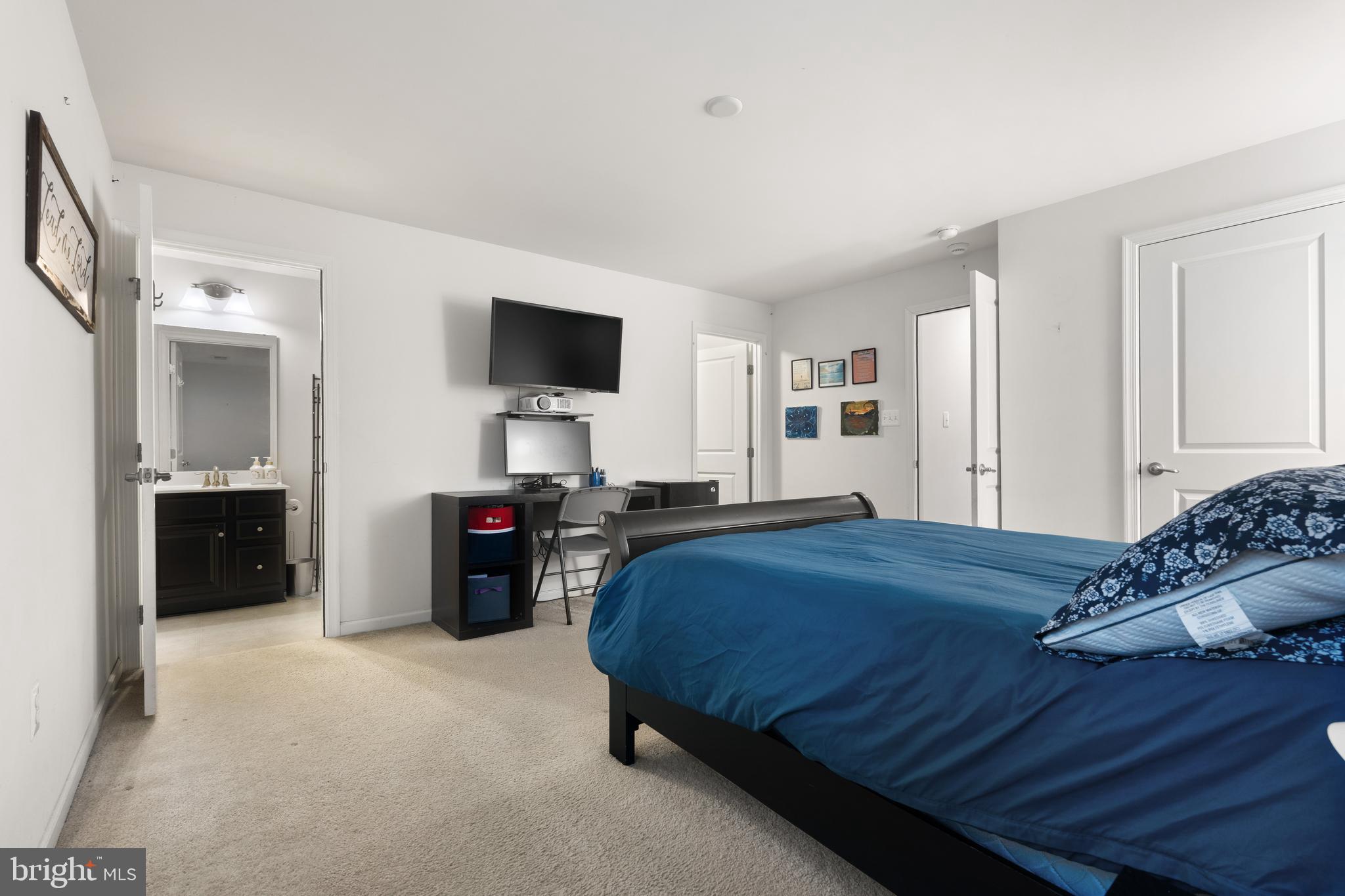 POTOMAC STATION - Residential