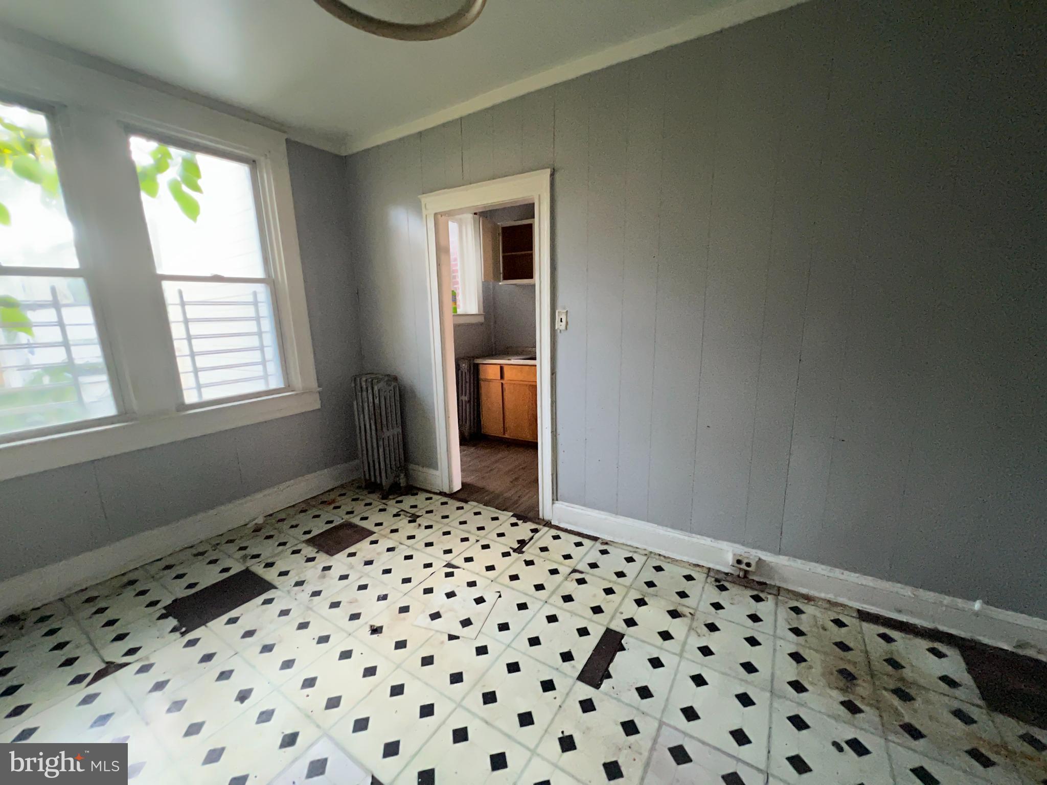 TOWANDA - Residential