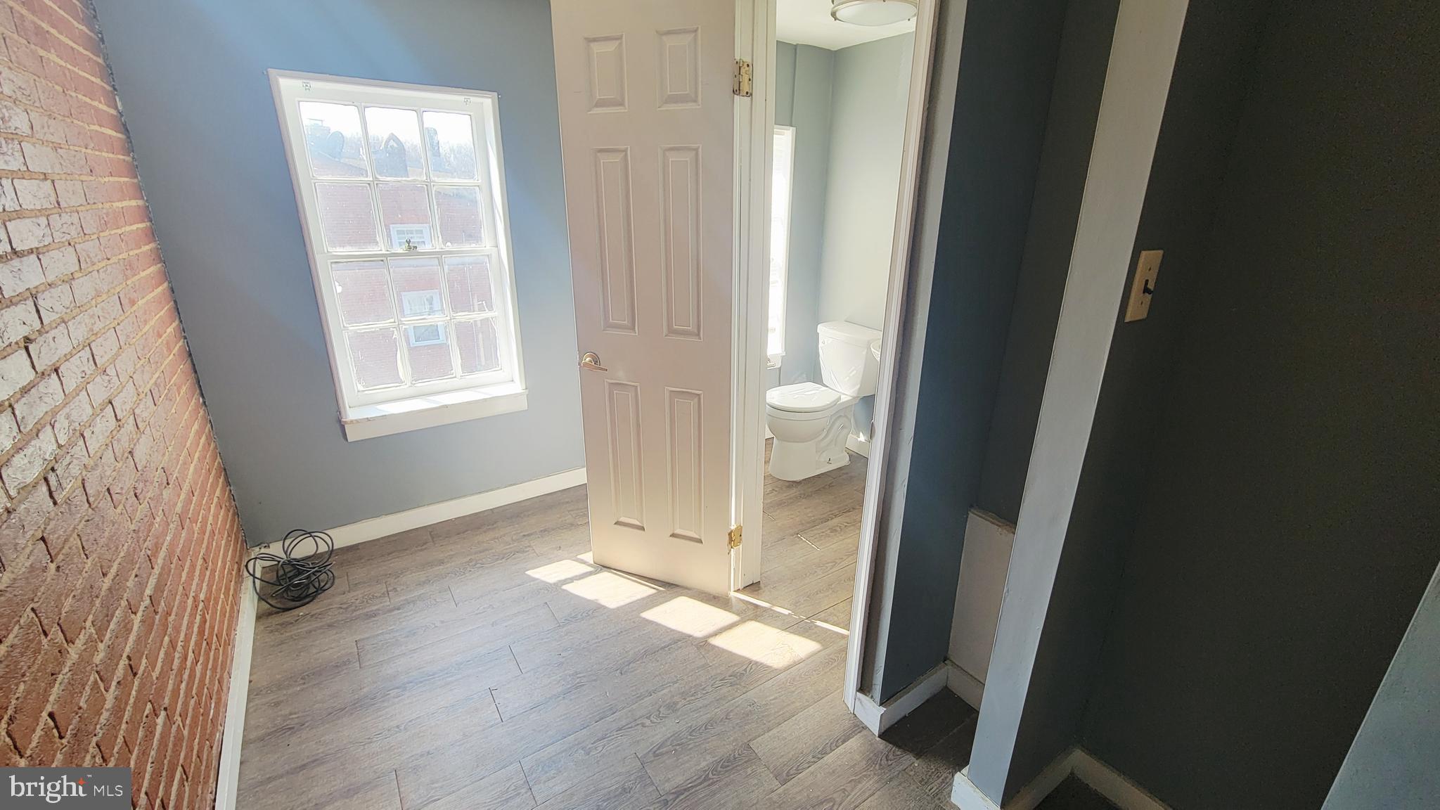 SETON HILL - Residential