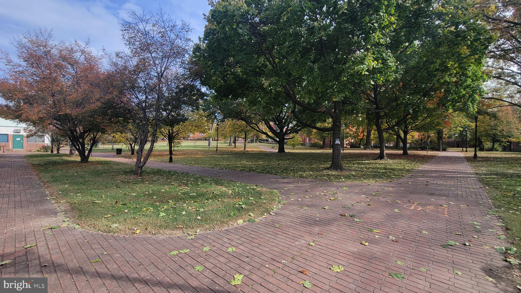 SETON HILL - Residential