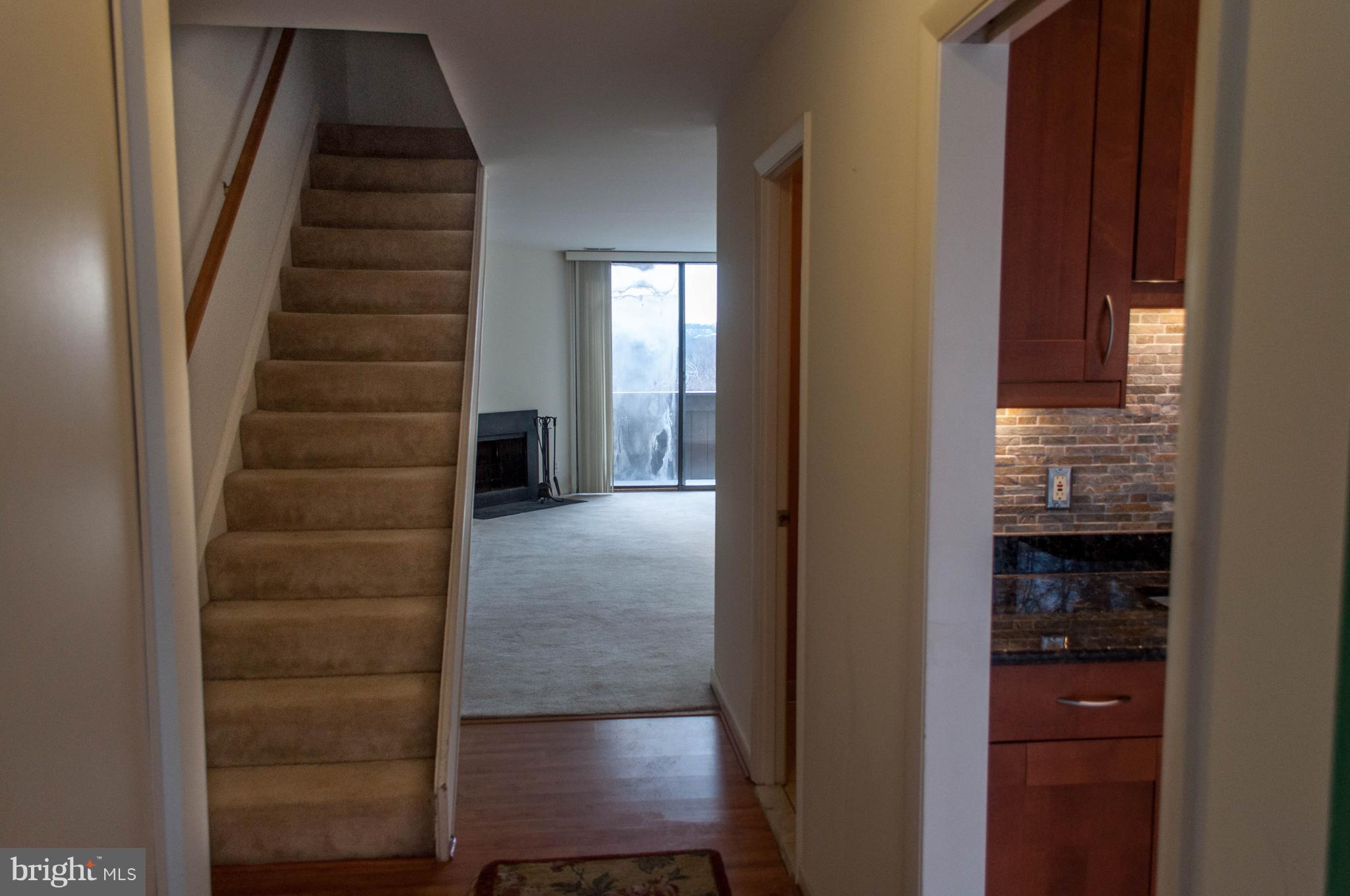 CONCORD MEWS - Residential Lease