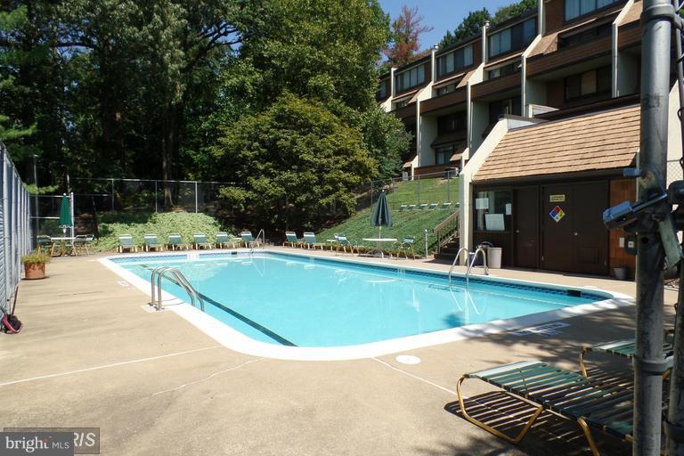 CONCORD MEWS - Residential Lease