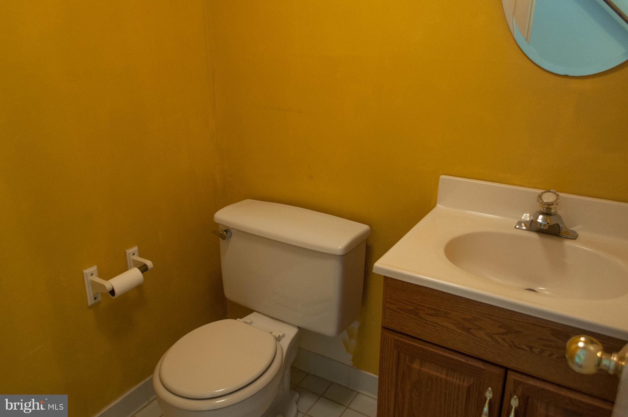 CONCORD MEWS - Residential Lease