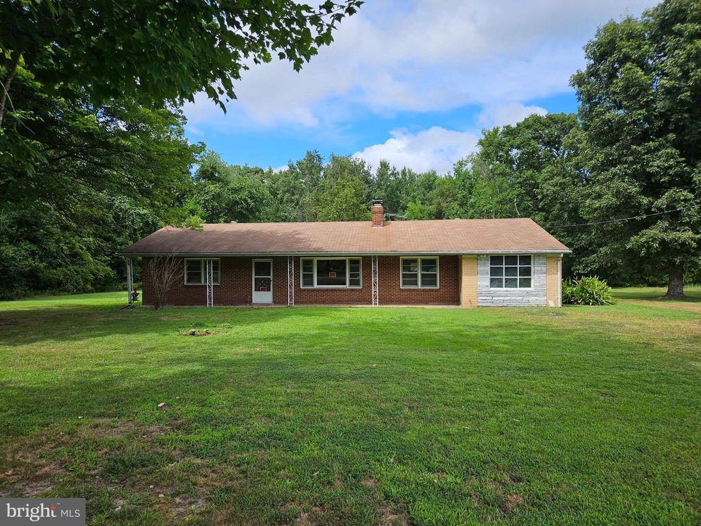 Photo of 16485 Dawn Boulevard, HANOVER, VA 23069 (MLS # VACV2008636)
