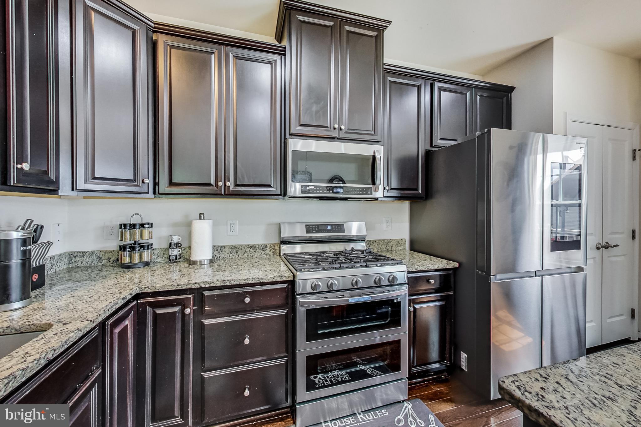 FIELDSIDE AT ST CHARLES - Residential