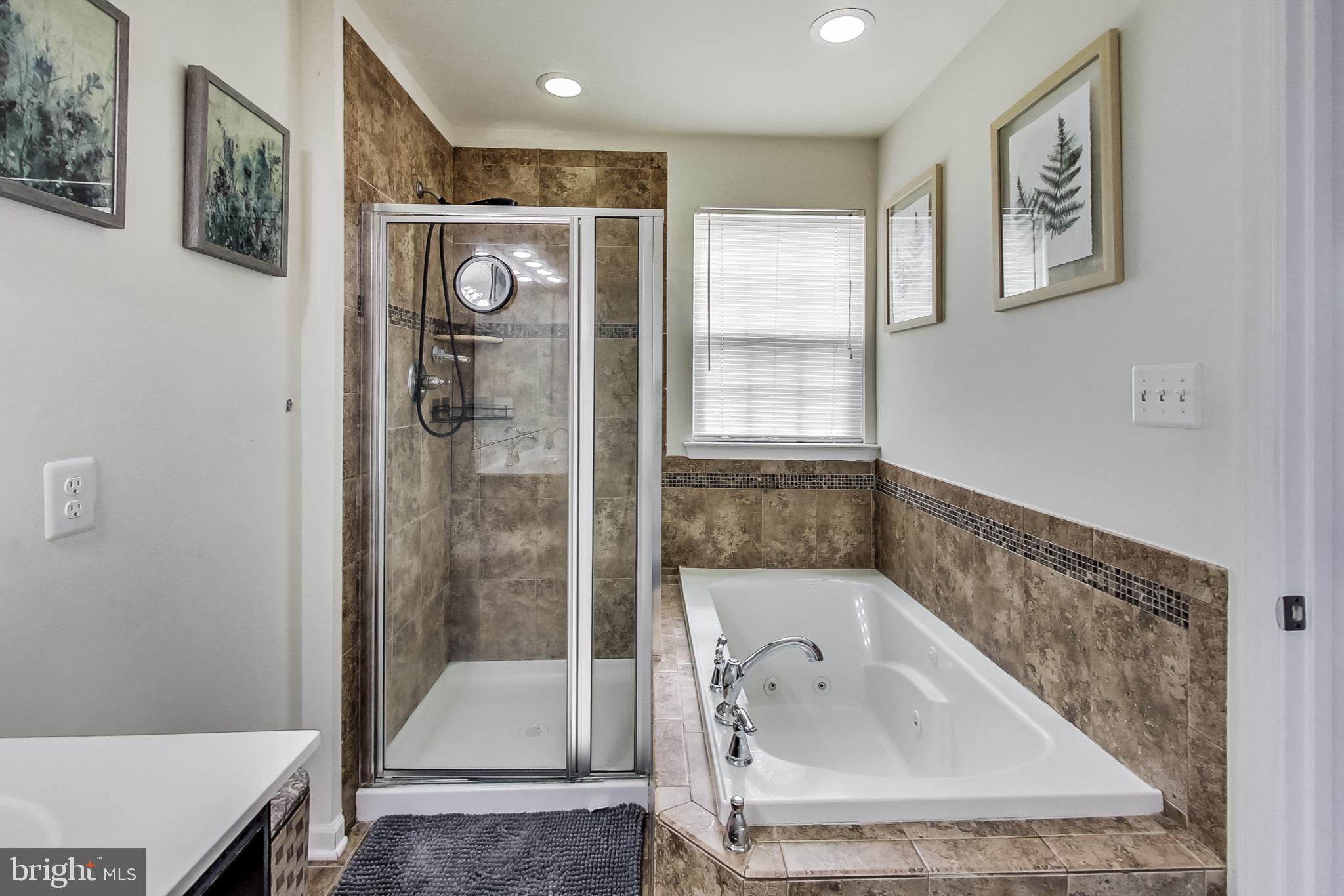 FIELDSIDE AT ST CHARLES - Residential