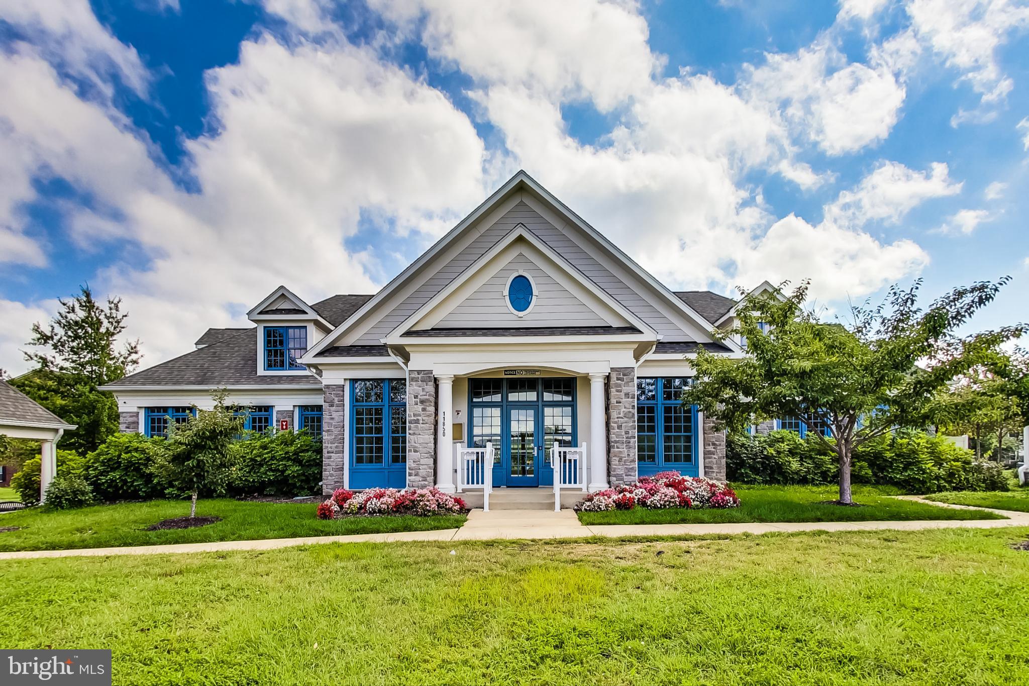 FIELDSIDE AT ST CHARLES - Residential