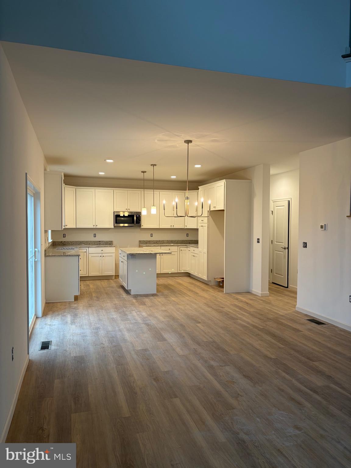 HAYS LANDING - Residential