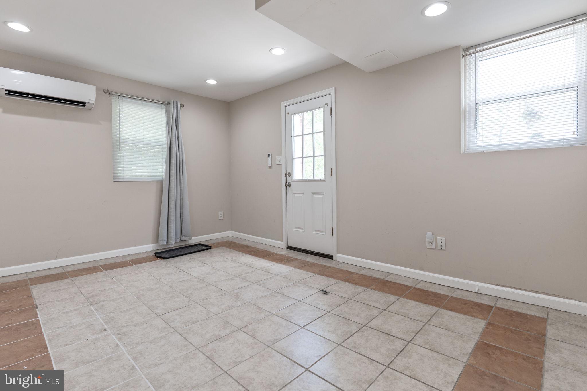 CHERRYDALE - Residential Lease