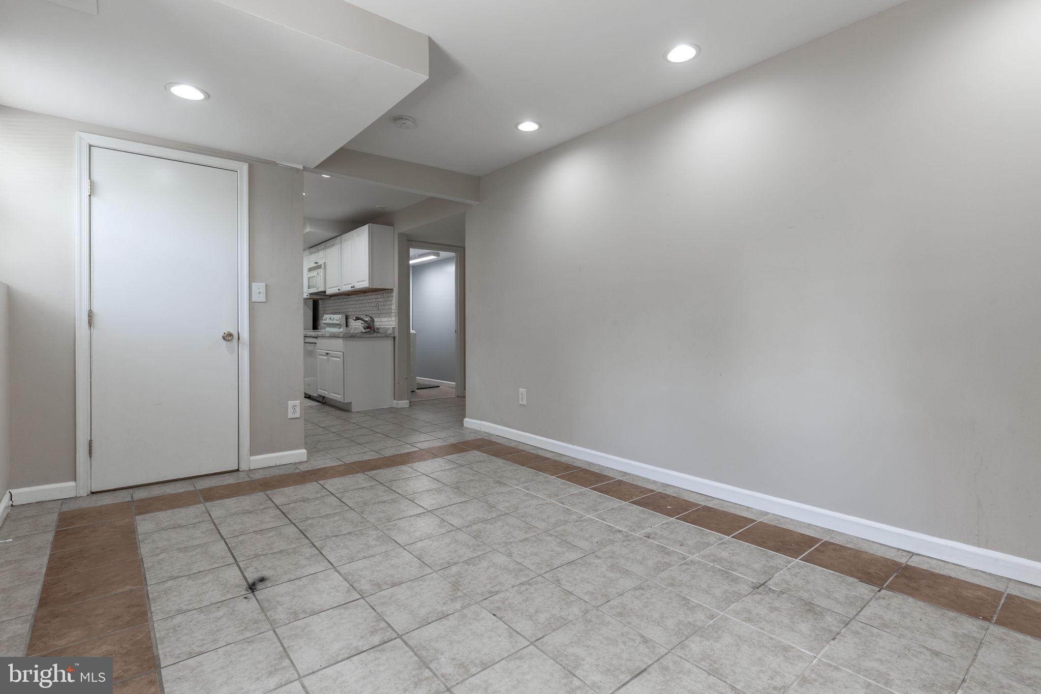 CHERRYDALE - Residential Lease