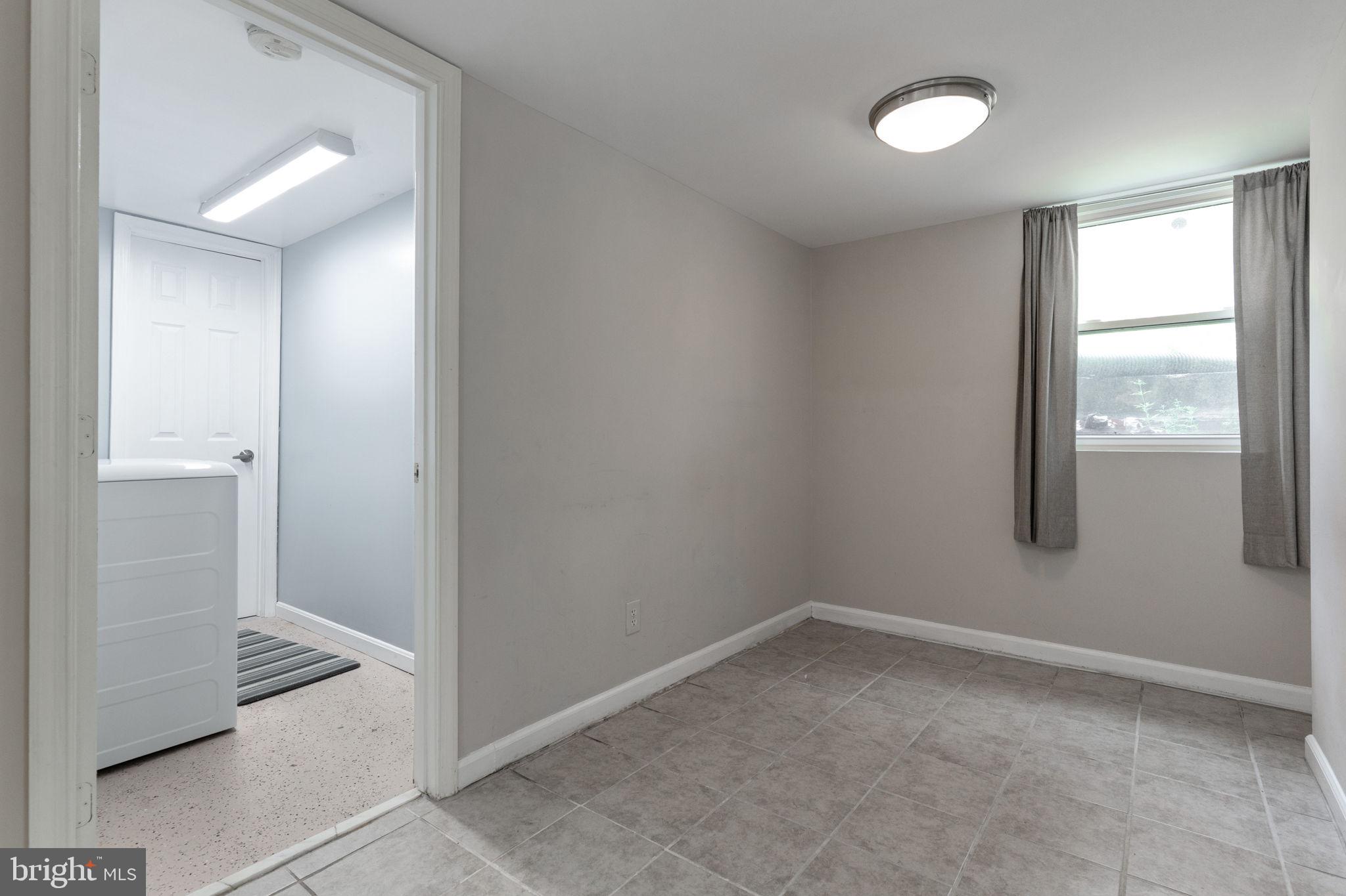 CHERRYDALE - Residential Lease