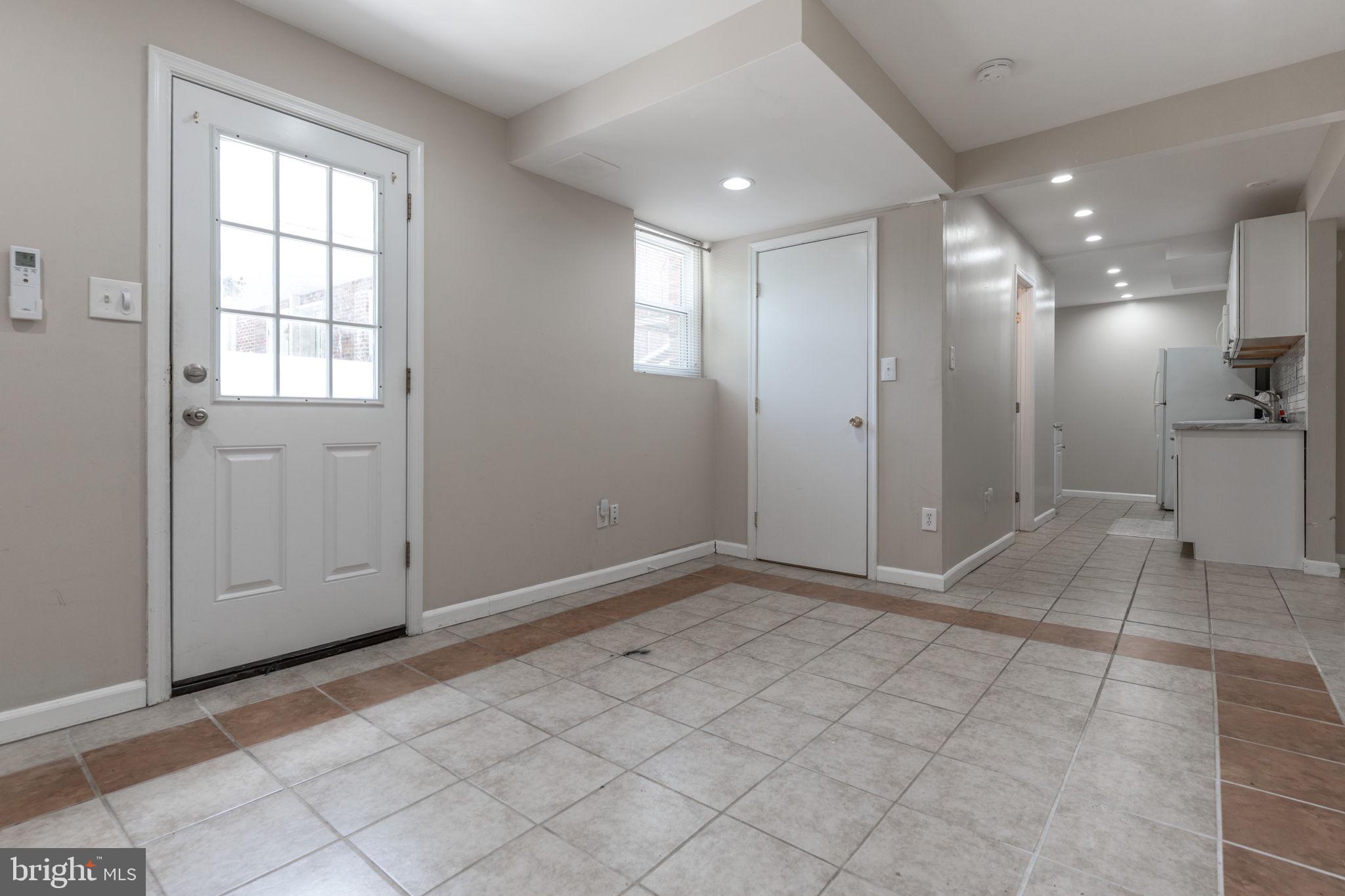 CHERRYDALE - Residential Lease