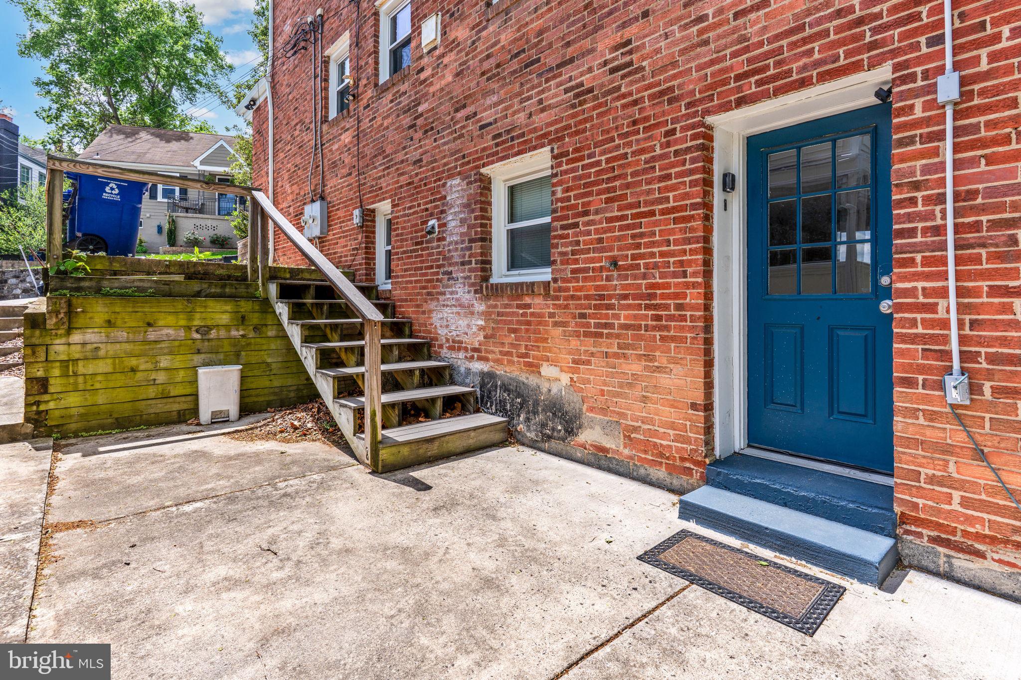 CHERRYDALE - Residential Lease