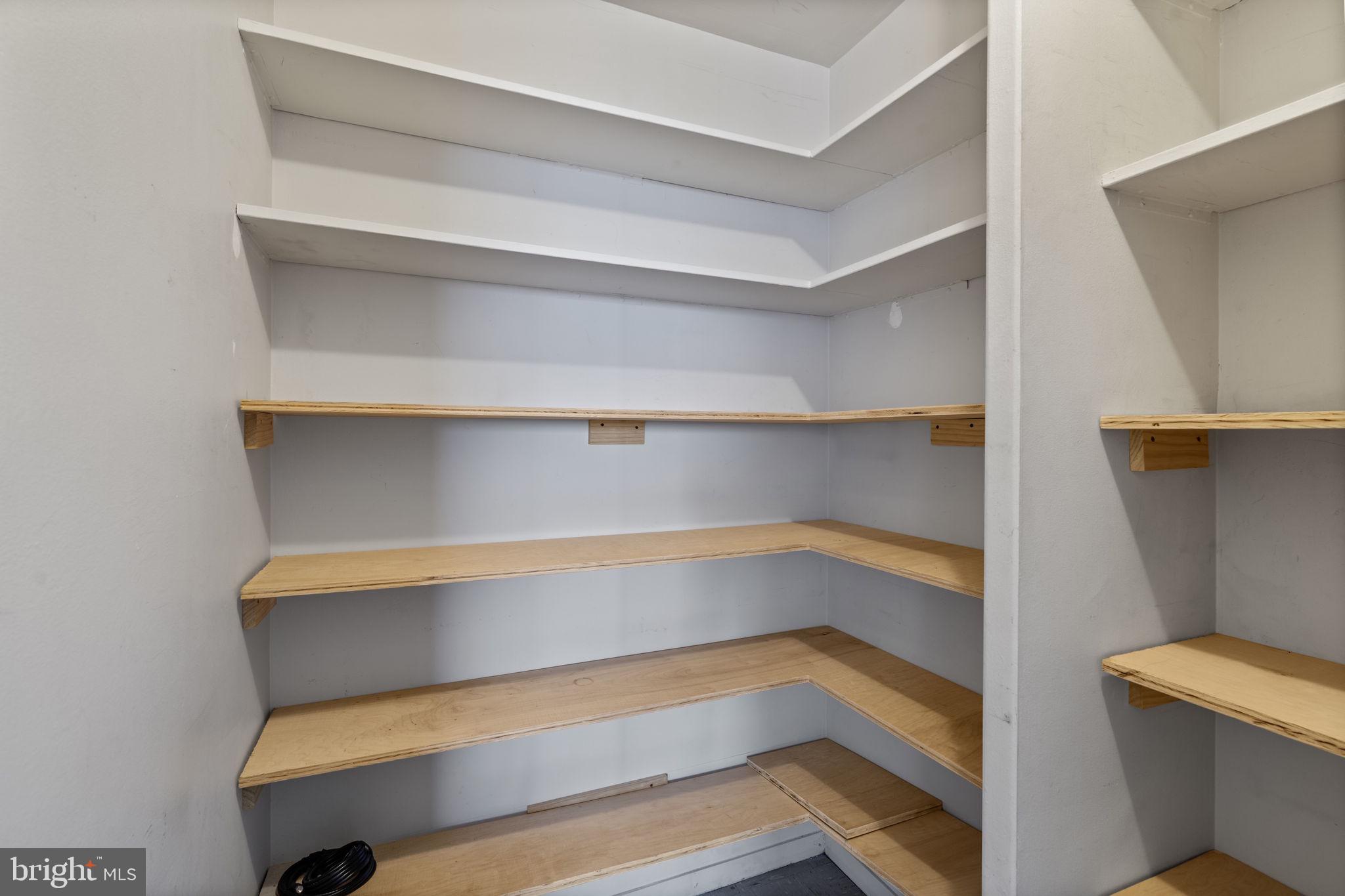 CHARLES VILLAGE - Residential