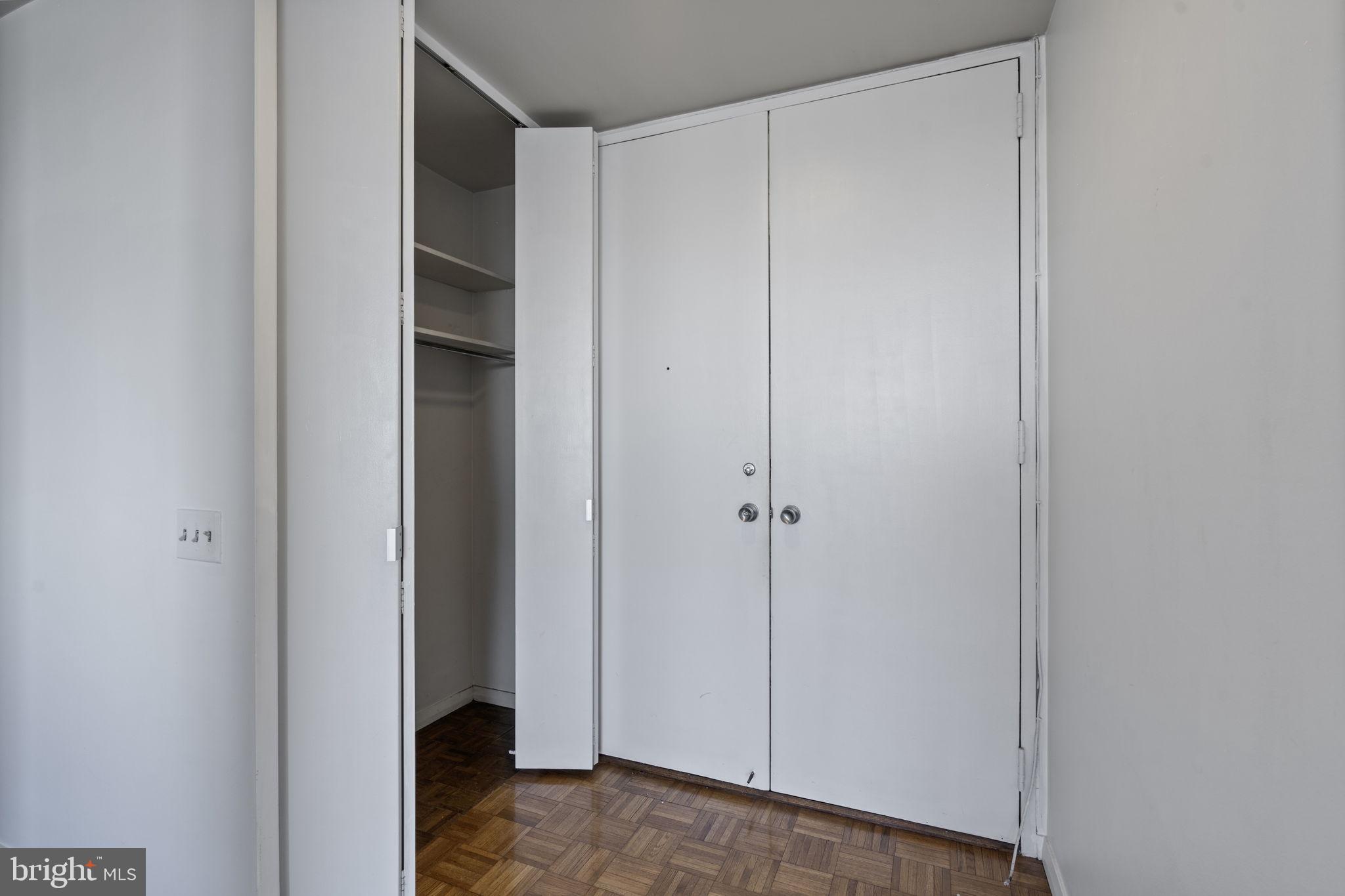 CHARLES VILLAGE - Residential